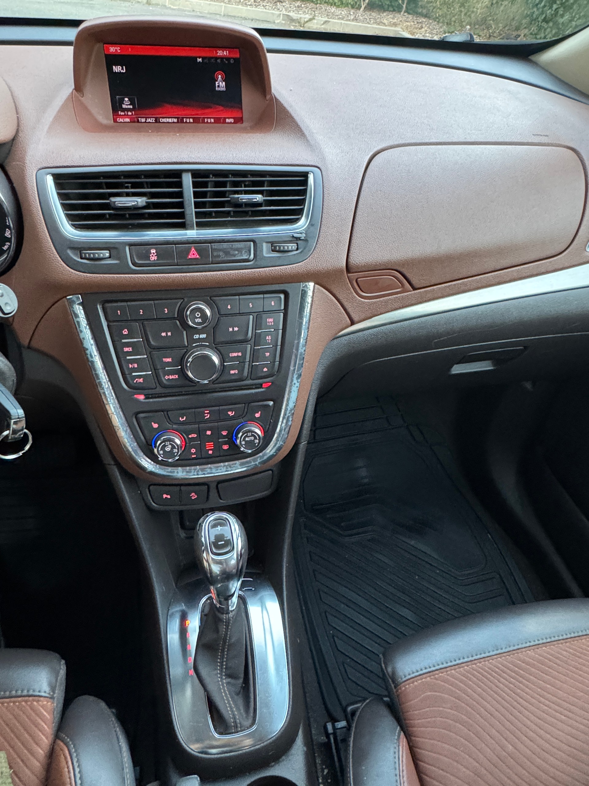 OPEL Mokka 1.4i 16V Turbo Cosmo 2WD Automatik-image-12