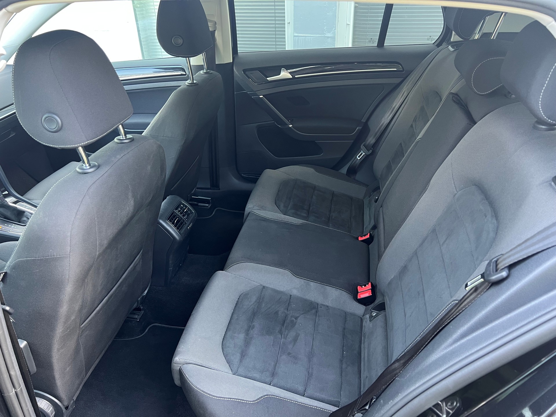 VW Golf 1.5 TSI EVO Comfortline DSG-image-6