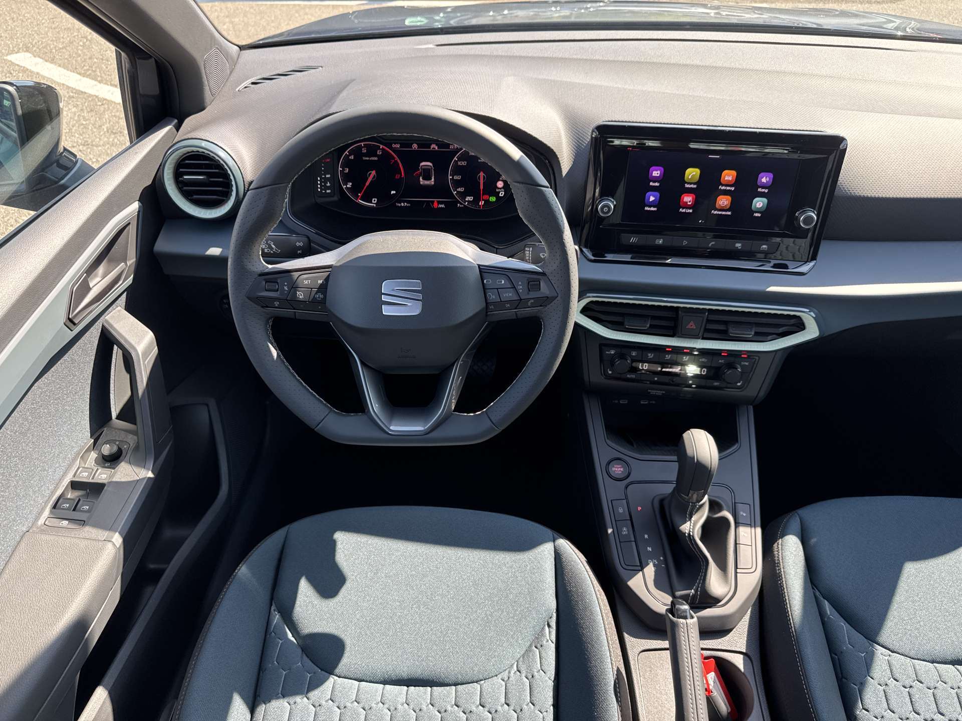 SEAT Arona 1.0 TSi Eco Style DSG-Automat-image-4