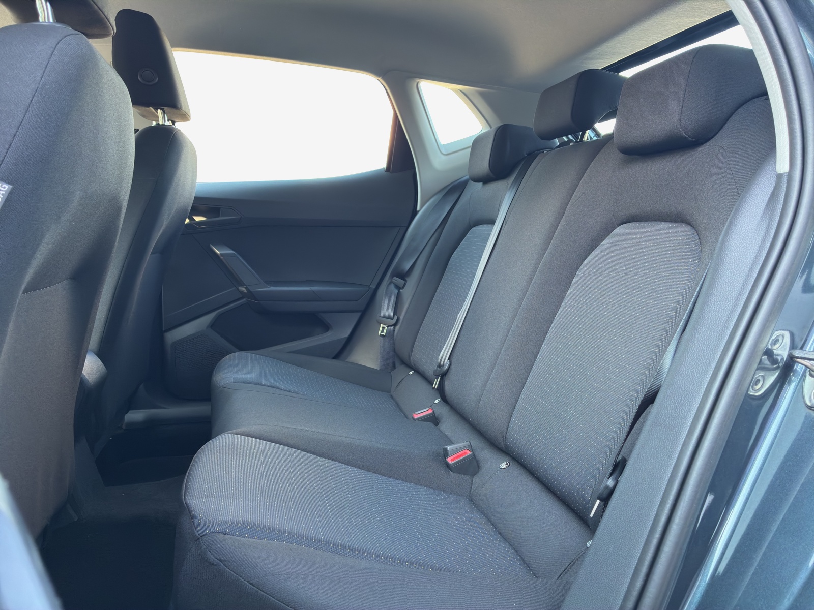 SEAT Ibiza 1.0 EcoTSI Sensacion DSG-image-11