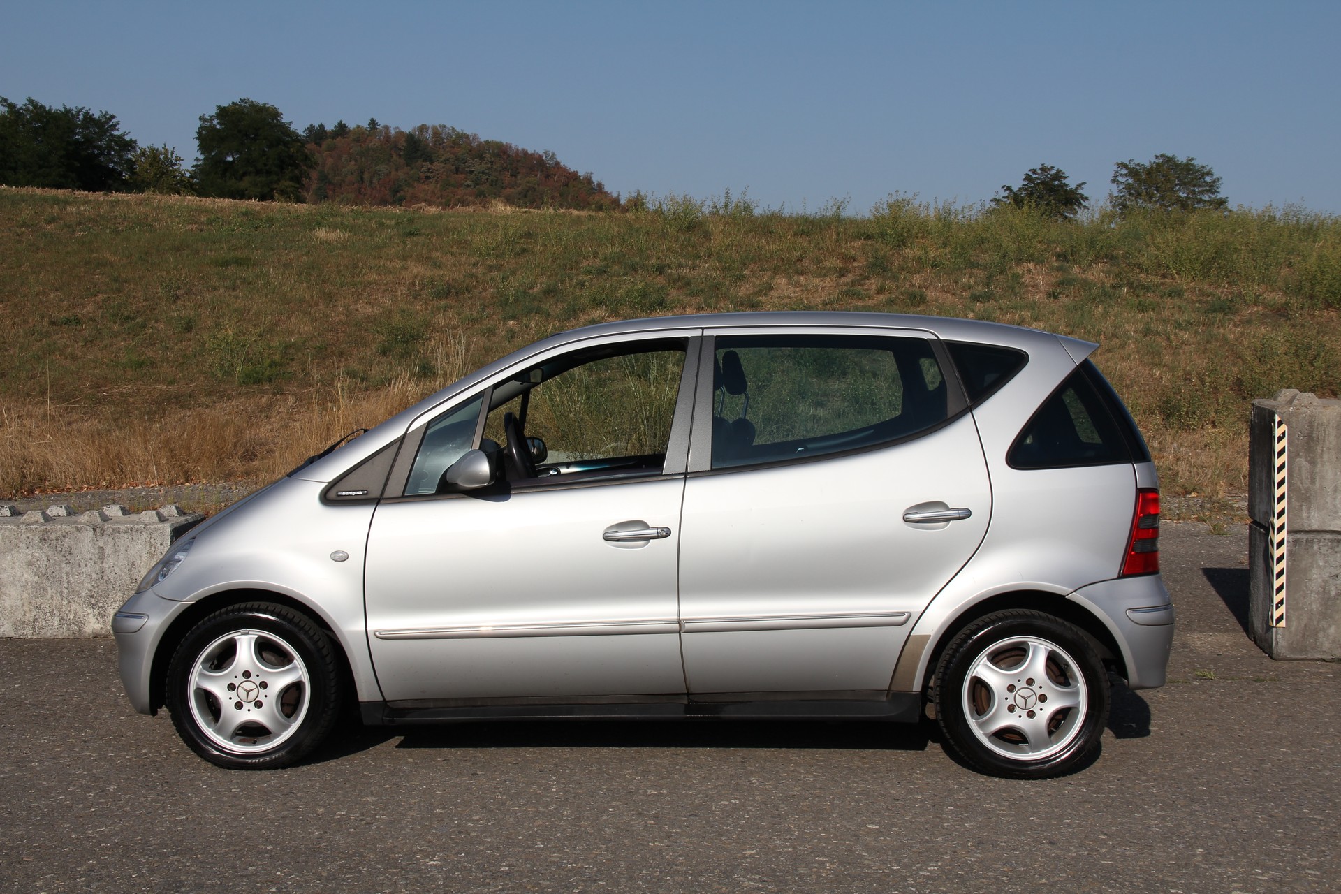 MERCEDES-BENZ A 160 L Avantgarde-image-0