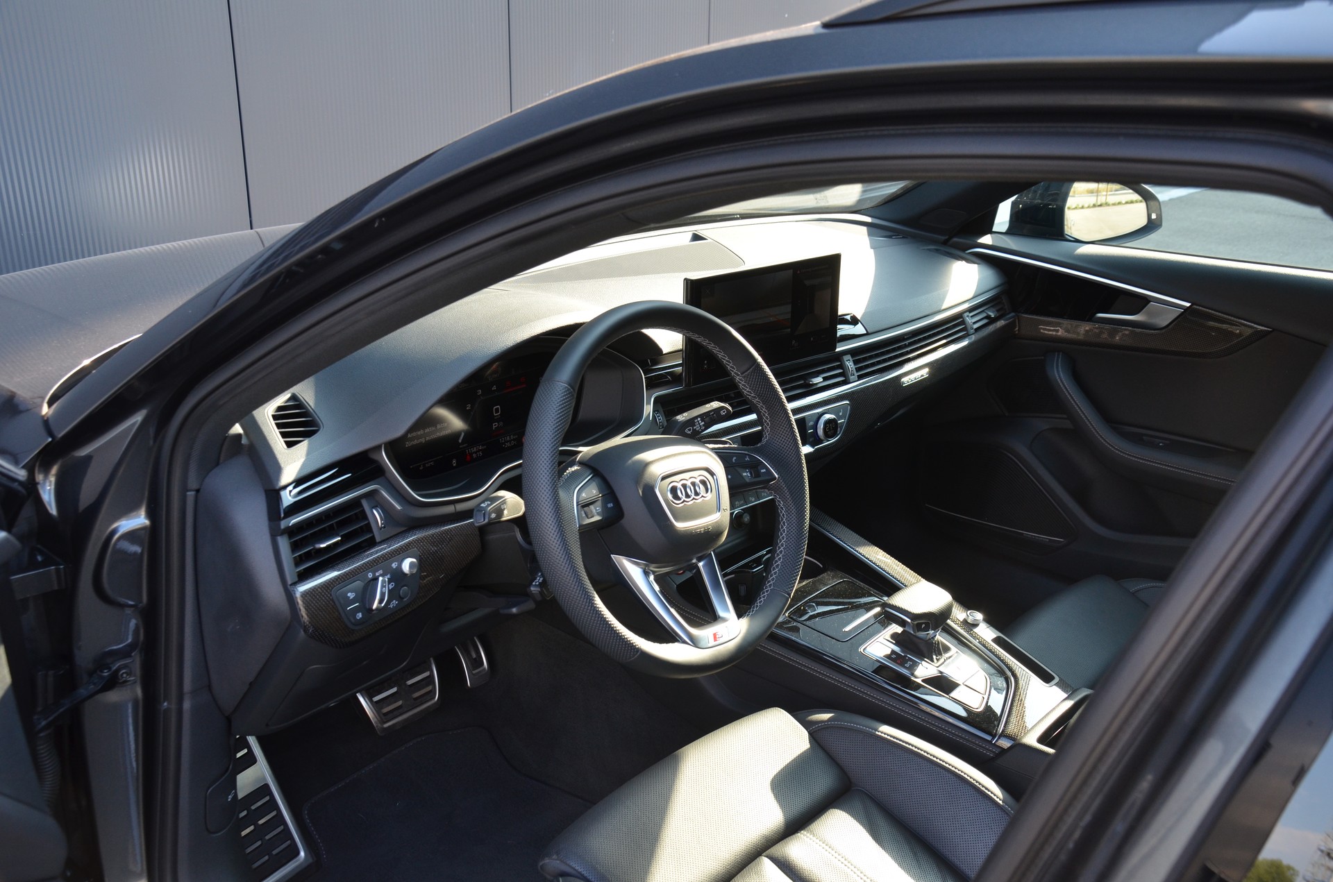 AUDI S4 Avant 3.0 TDI quattro tiptronic-image-15