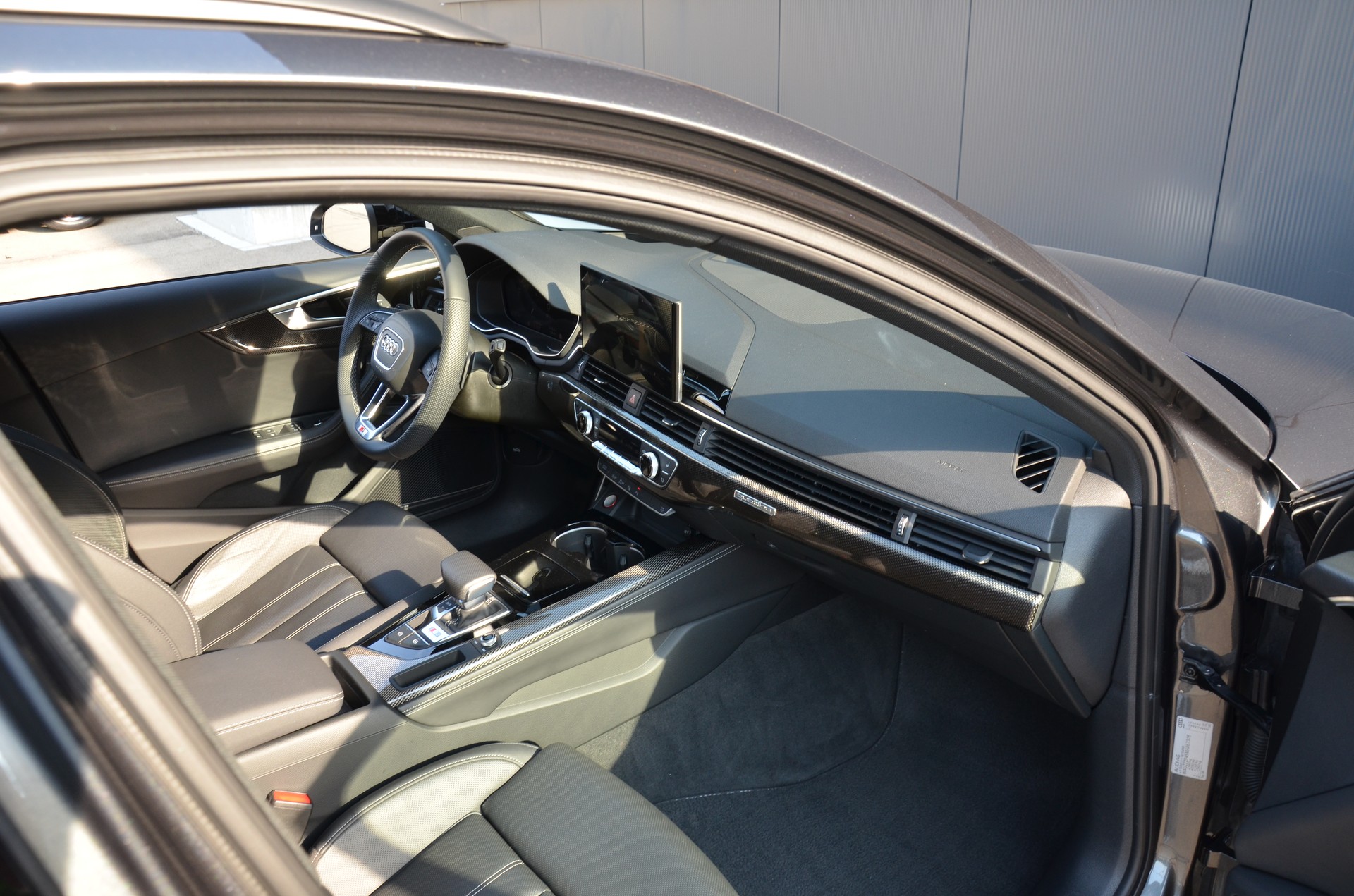 AUDI S4 Avant 3.0 TDI quattro tiptronic-image-12