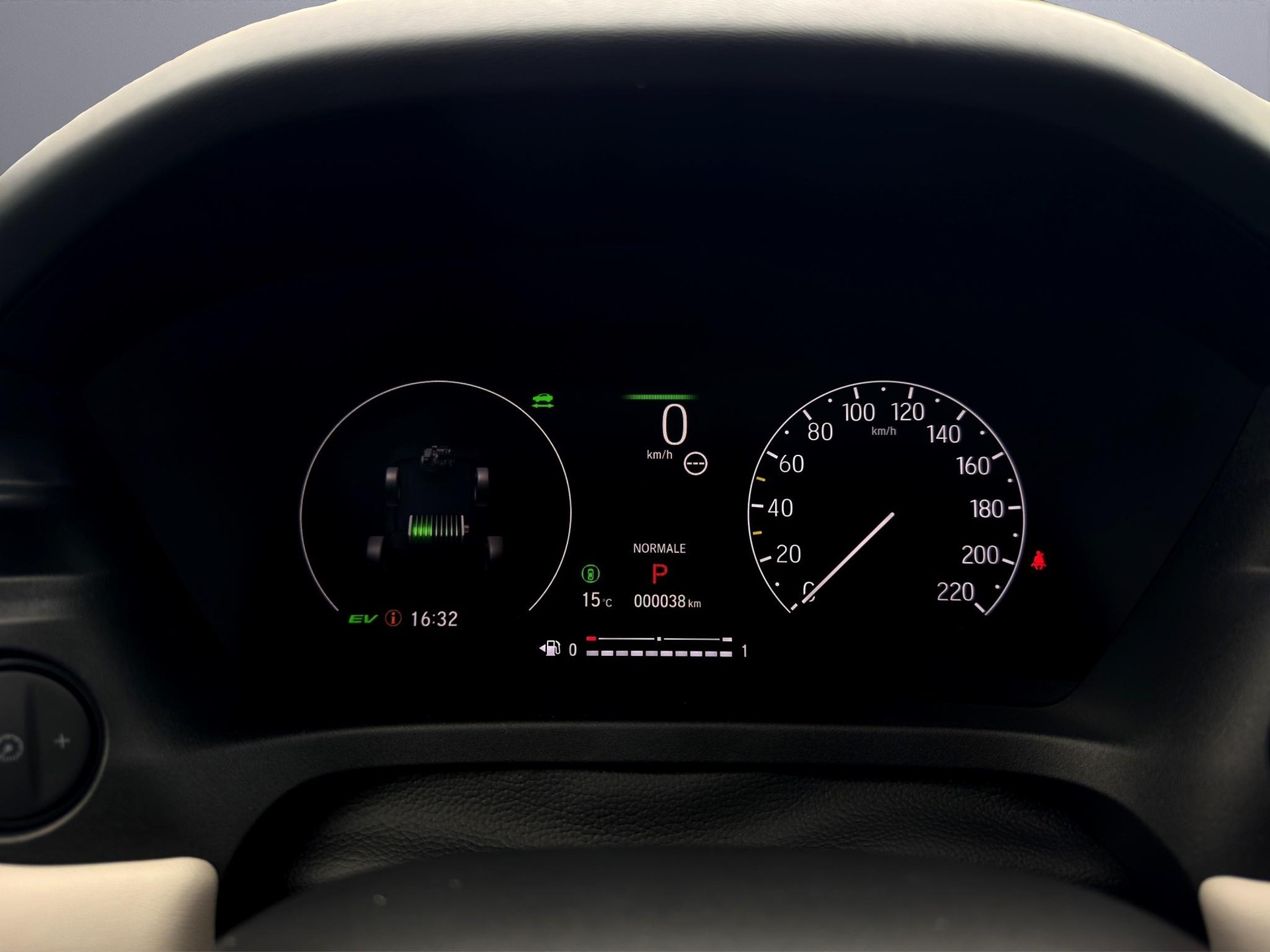 HONDA HR-V 1.5 i-MMD Advance Style-image-10
