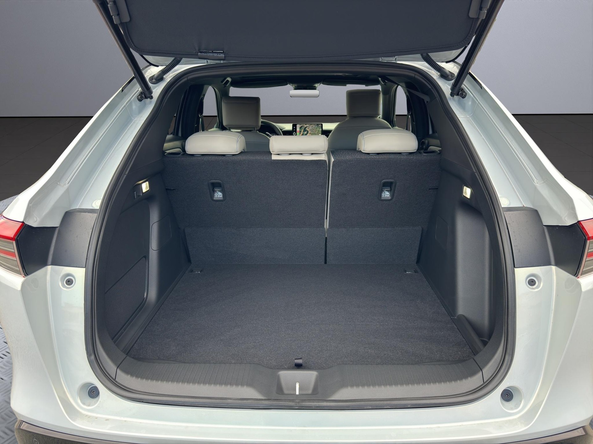 HONDA HR-V 1.5 i-MMD Advance Style-image-14