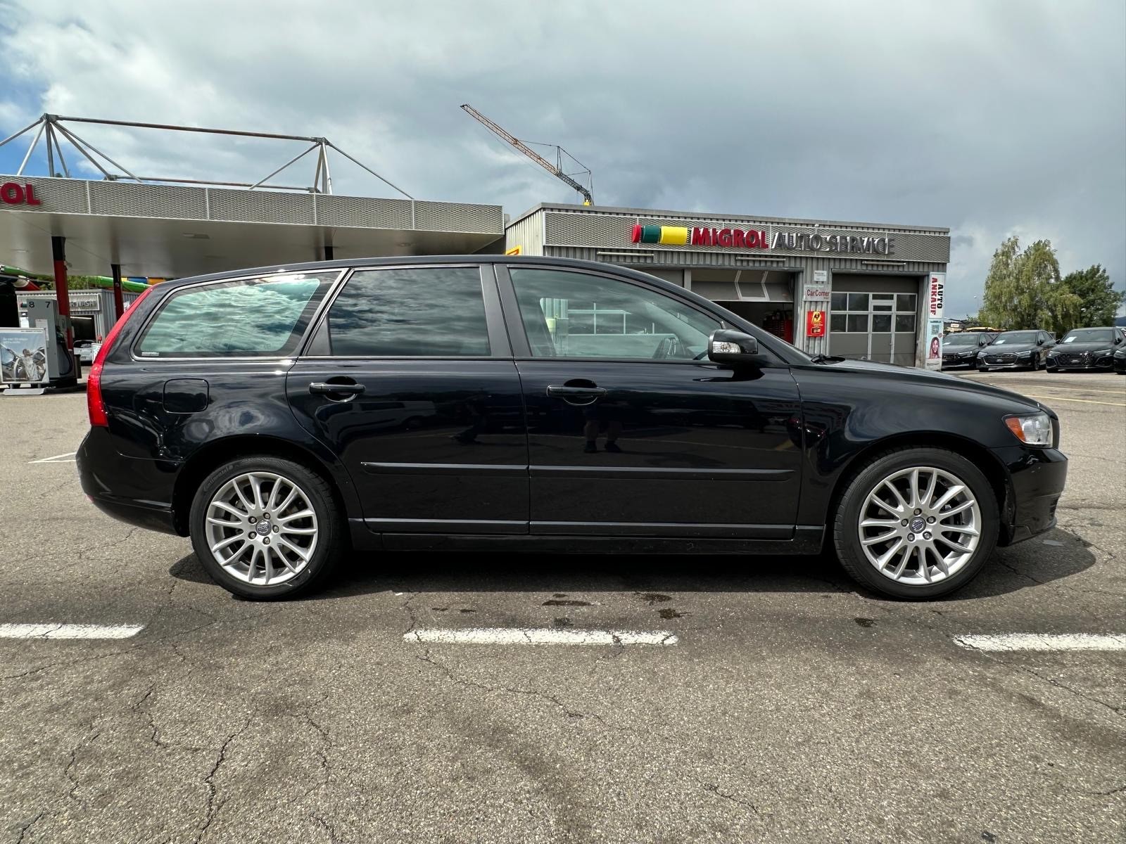 VOLVO V50 1.8 FlexiFuel Momentum-image-9