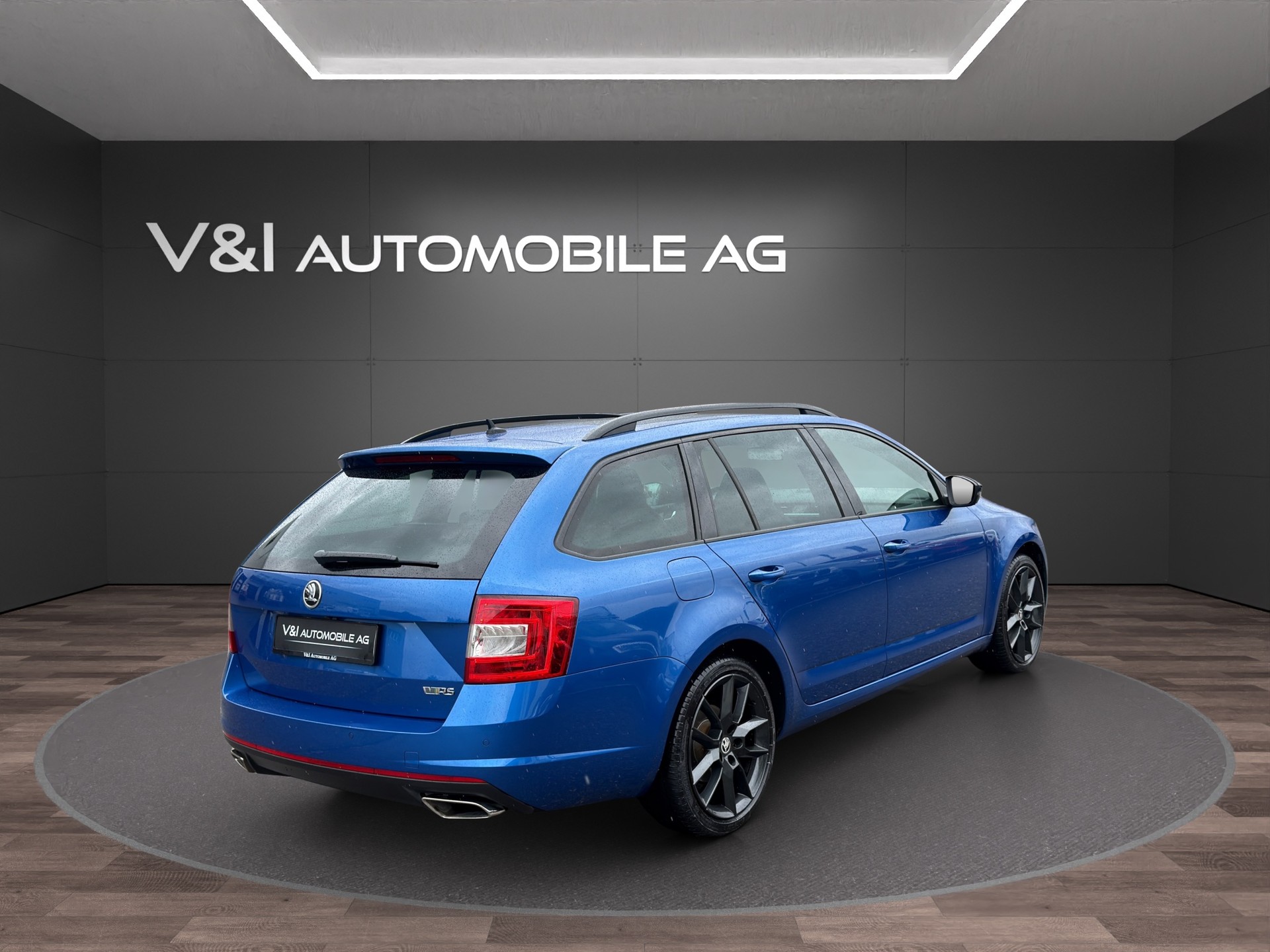 SKODA Octavia Combi 2.0 TDI RS 4x4 DSG-image-3