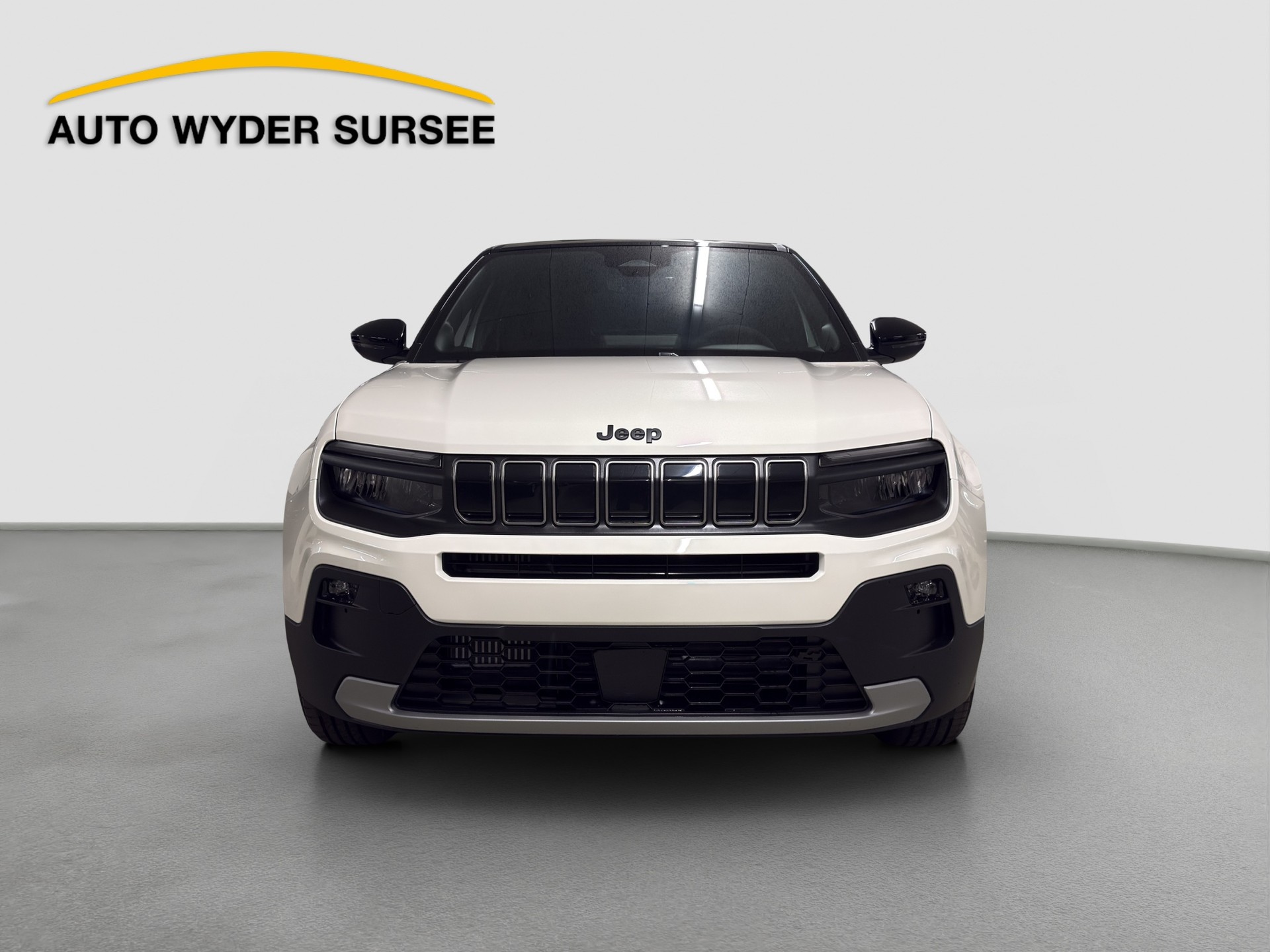 JEEP Avenger 1.2 MHEV Black Edition-image-1