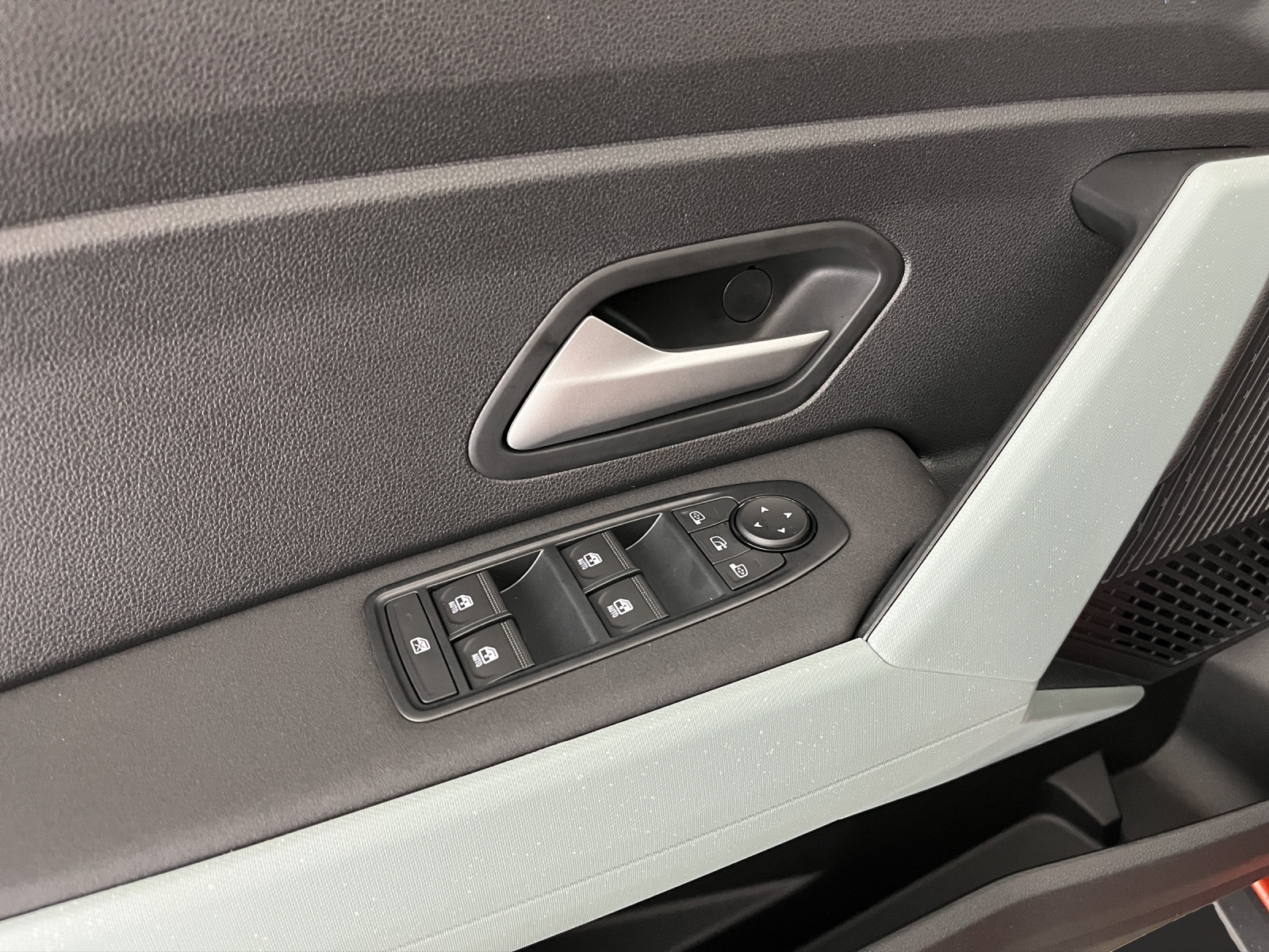 DACIA Bigster 1.8 Hybrid Extreme-image-12