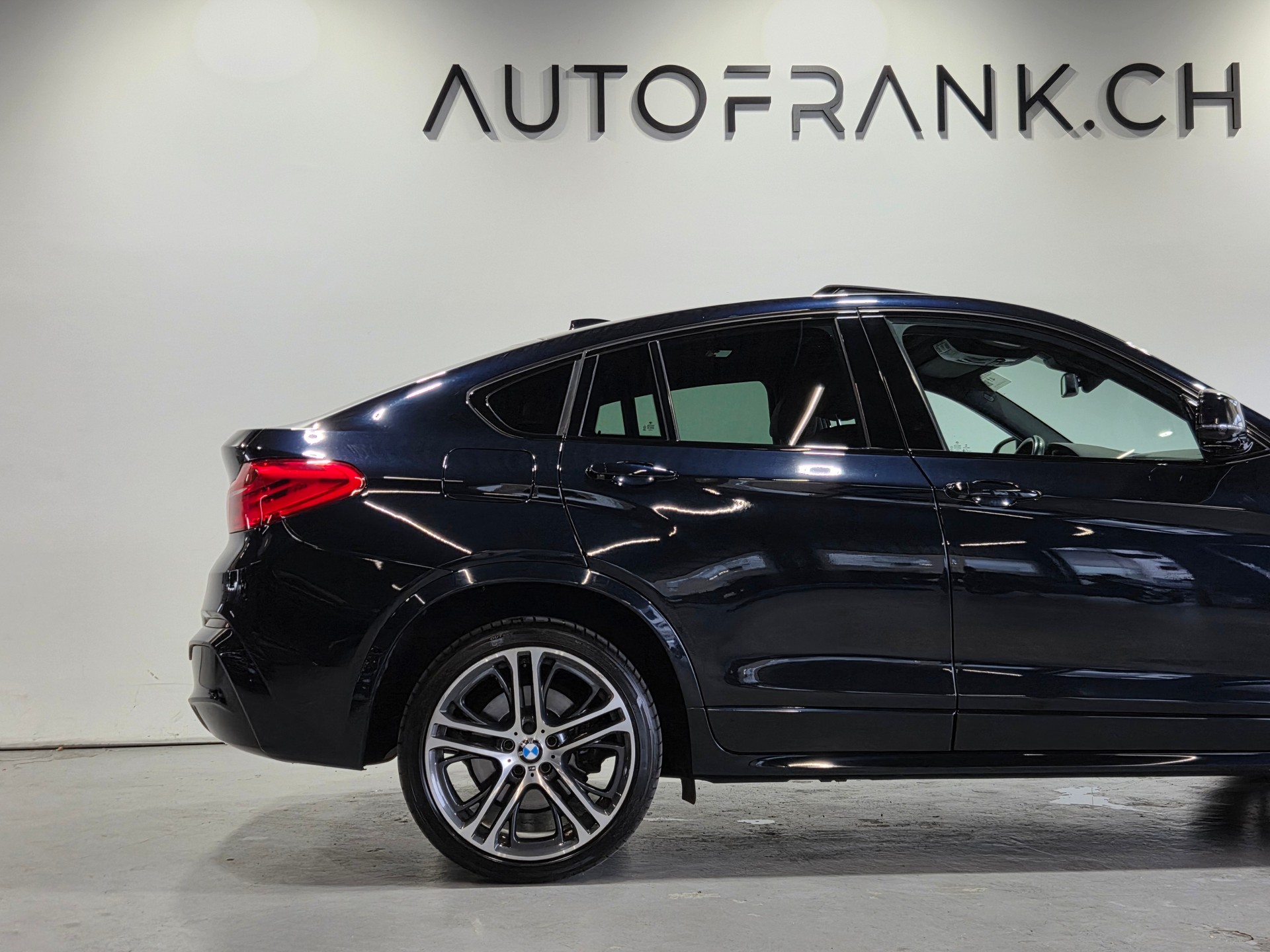 BMW X4 35i xDrive M-Sport-image-6