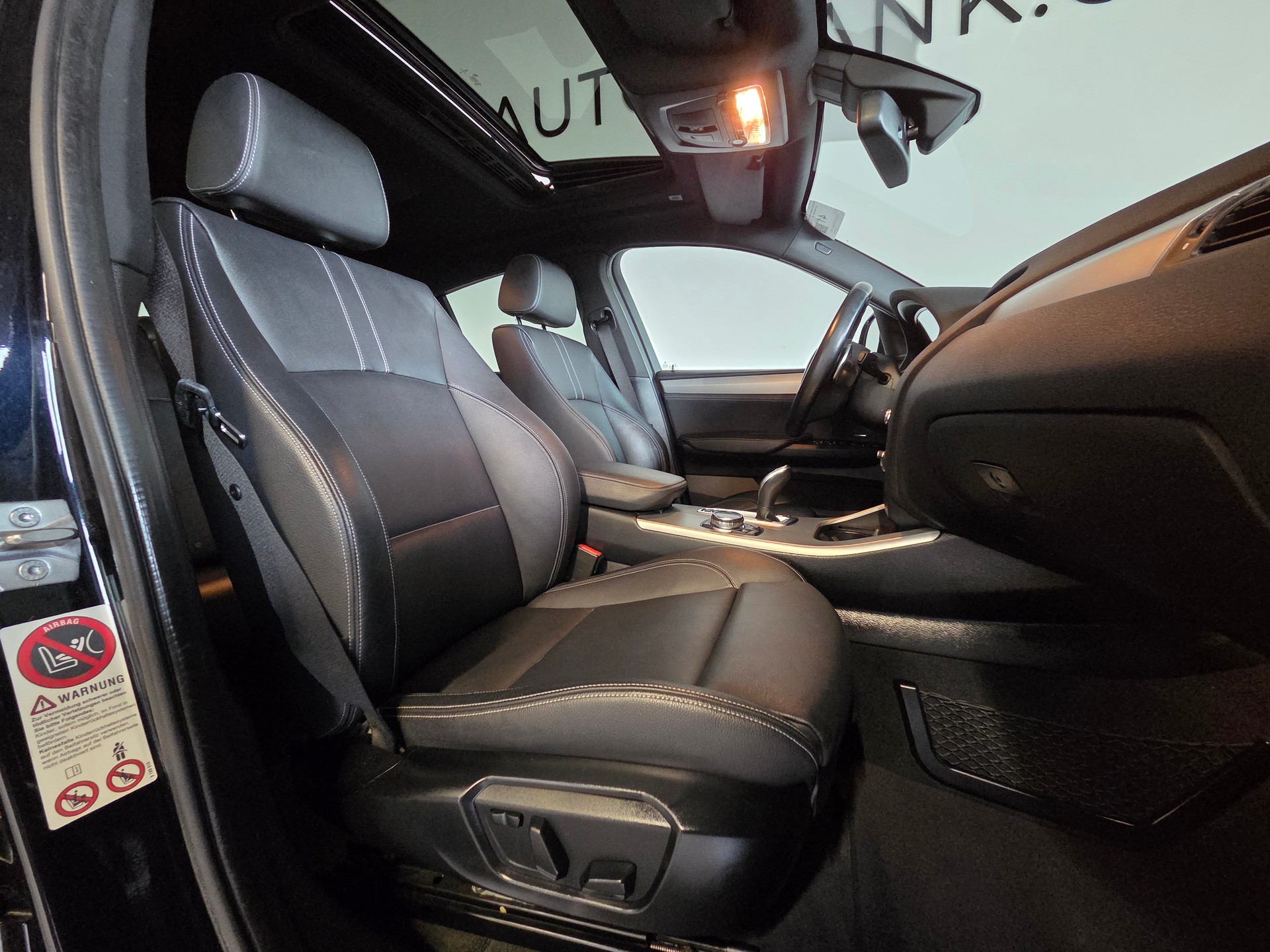 BMW X4 35i xDrive M-Sport-image-15