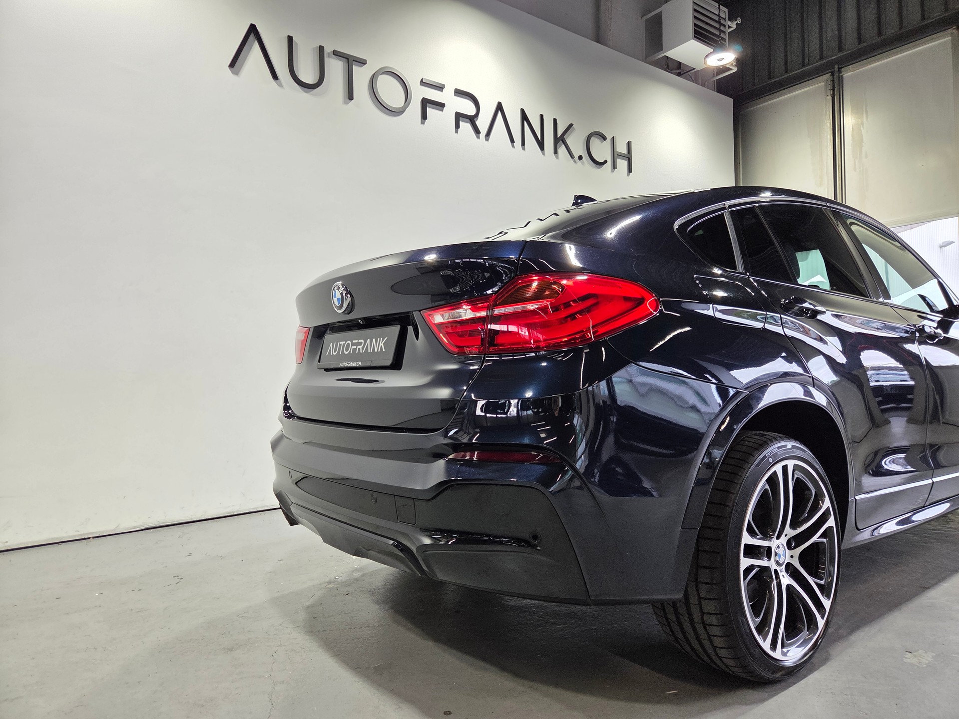 BMW X4 35i xDrive M-Sport-image-8