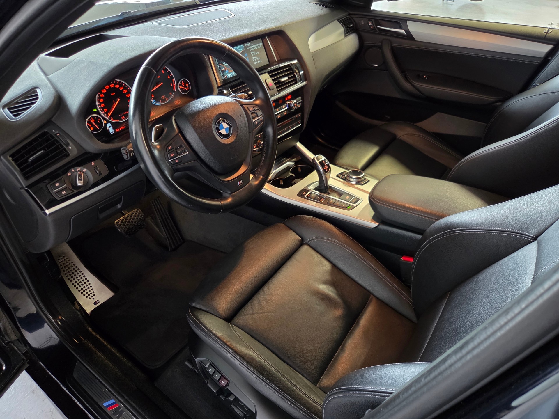 BMW X4 35i xDrive M-Sport-image-10