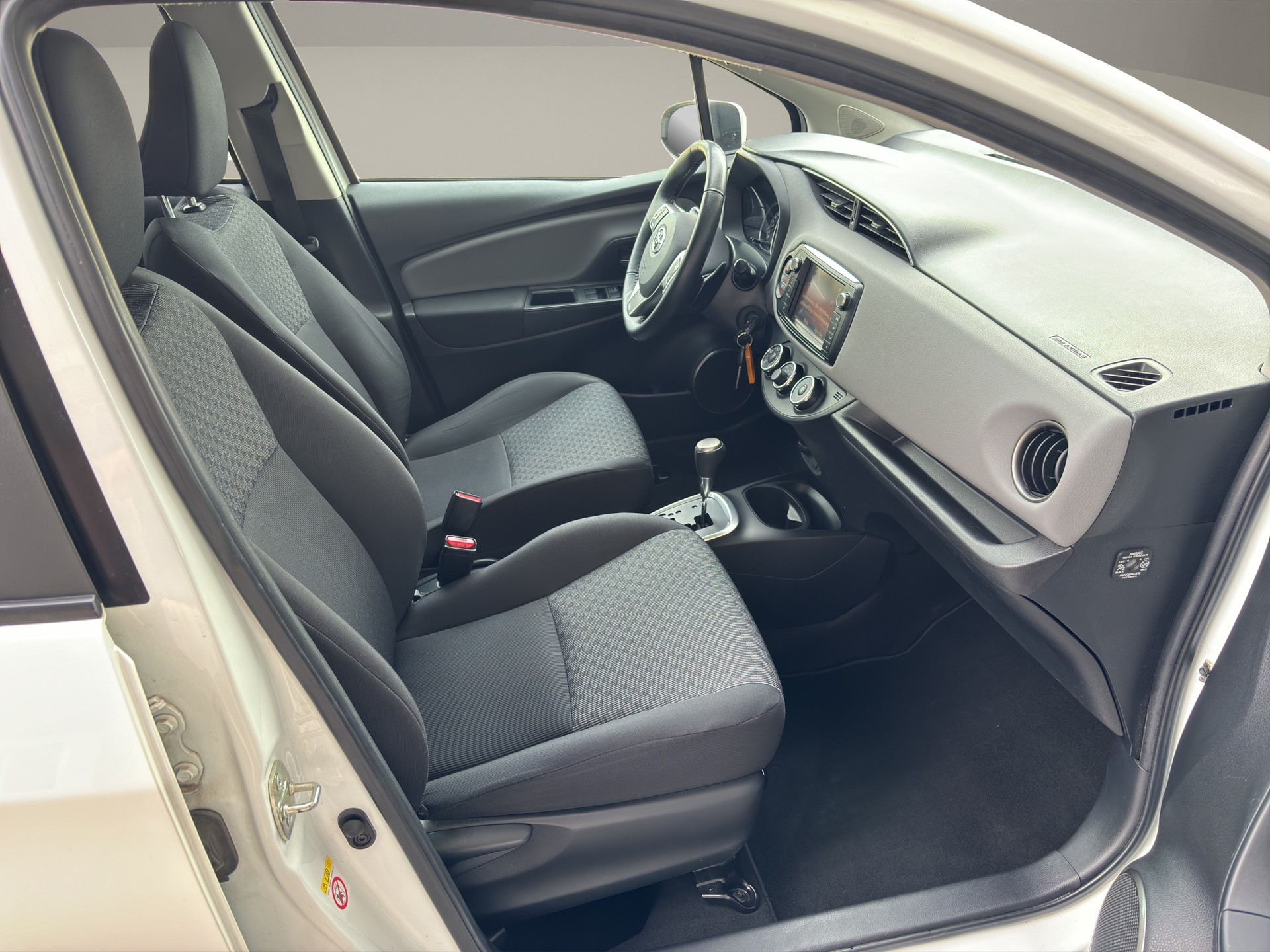 TOYOTA Yaris 1.33 Trend Multidrive S-image-16