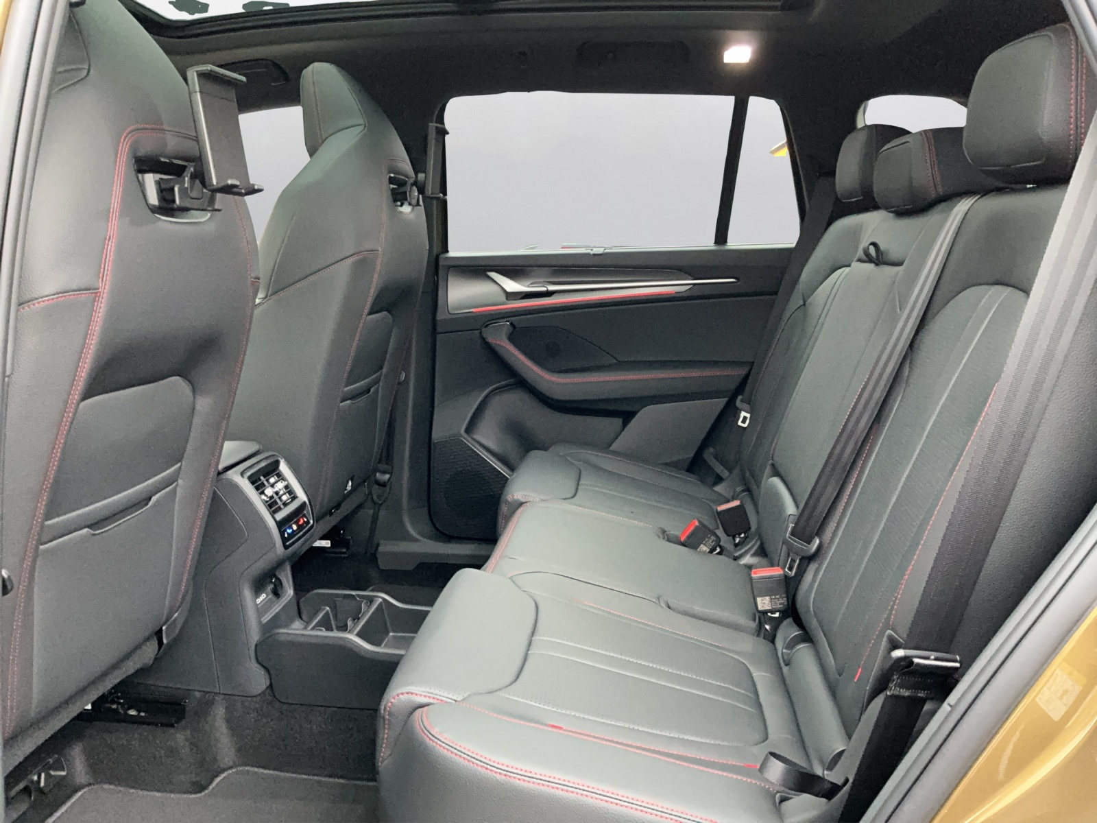 SKODA Kodiaq 2.0 TSI RS 4x4-image-10