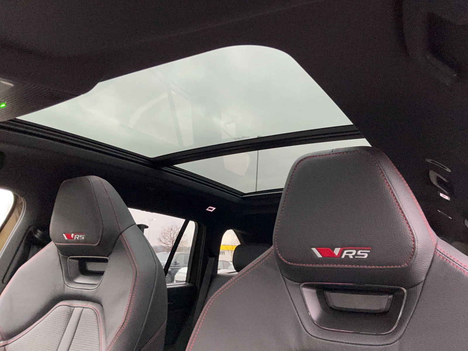 SKODA Kodiaq 2.0 TSI RS 4x4-image-14