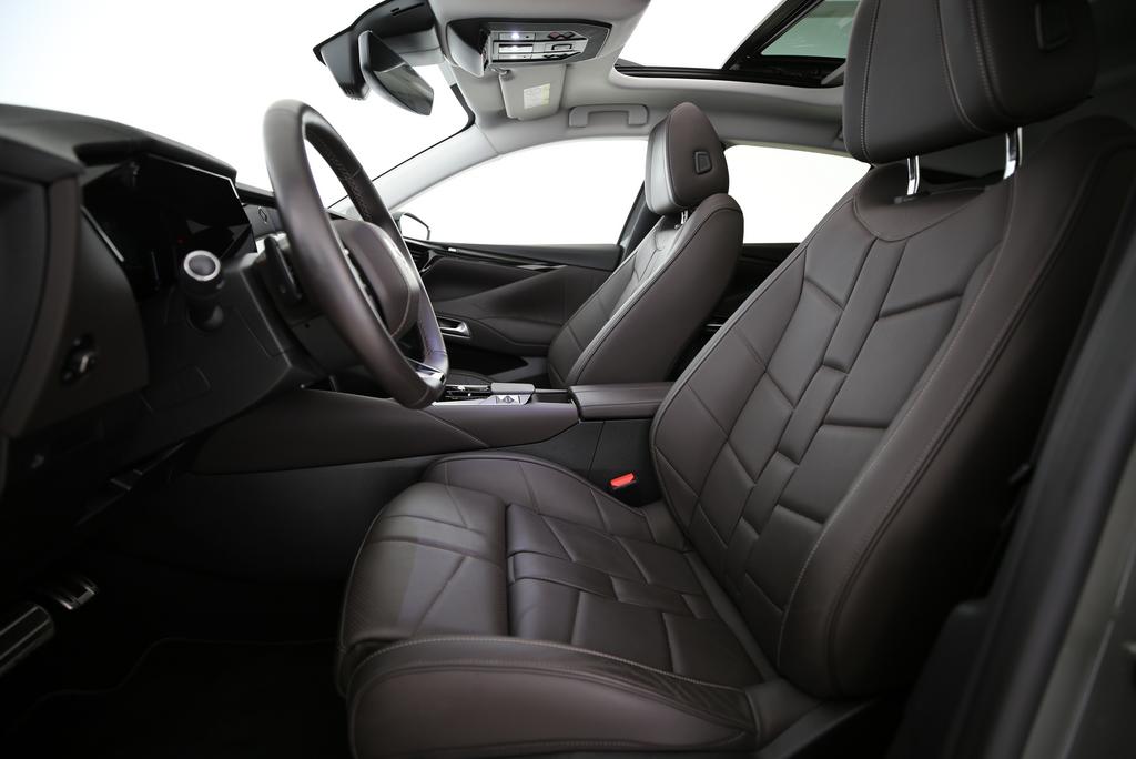 DS AUTOMOBILES 4 1.6 PureTech 225 Rivoli-showroom-element-2