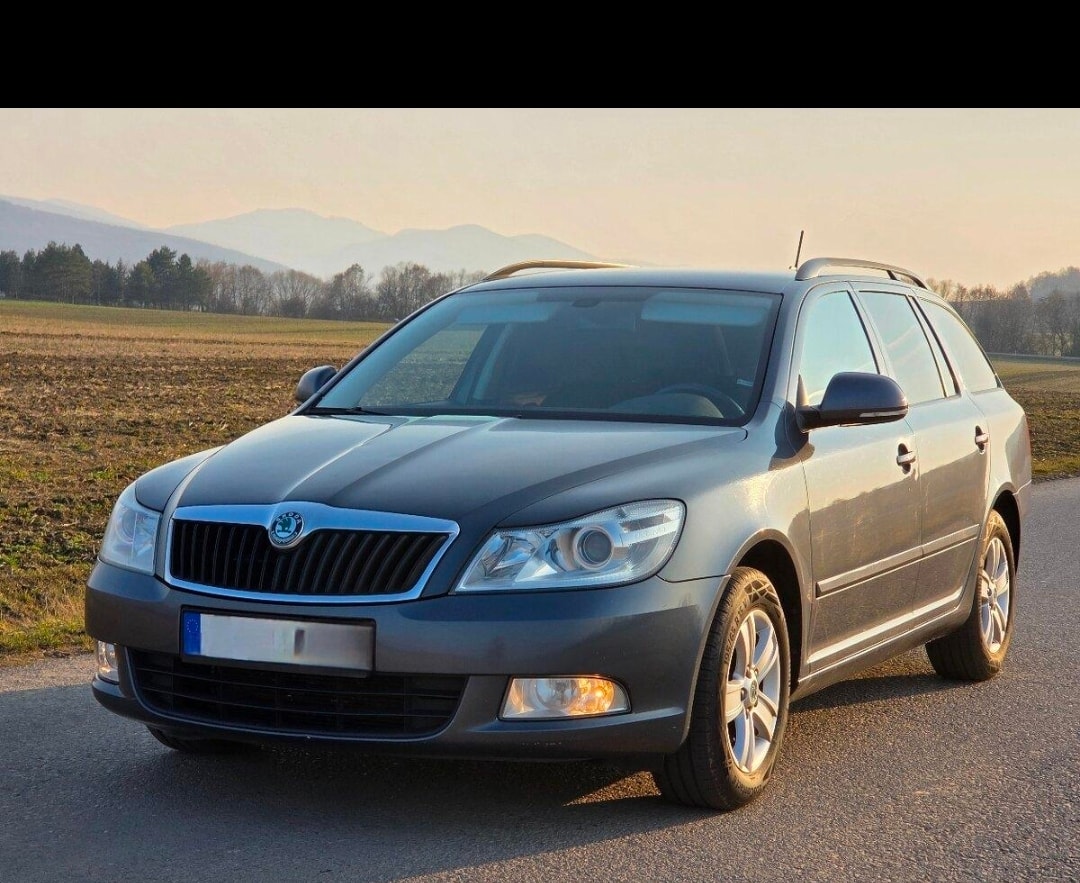 SKODA 2.0 TDI Elegance 4x4 DSG-image-0