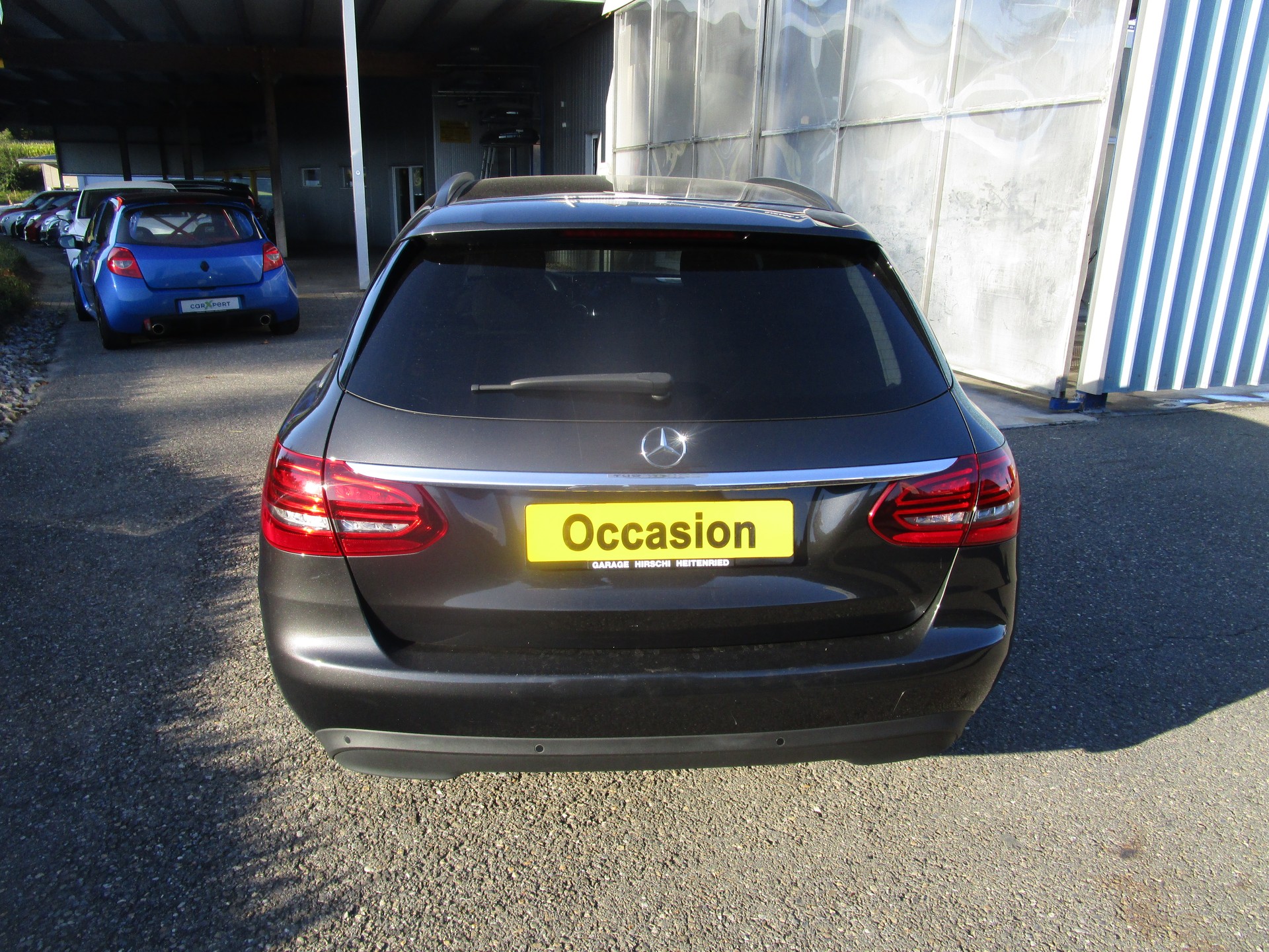 MERCEDES-BENZ C 200 BlueTEC AMG Line-image-4