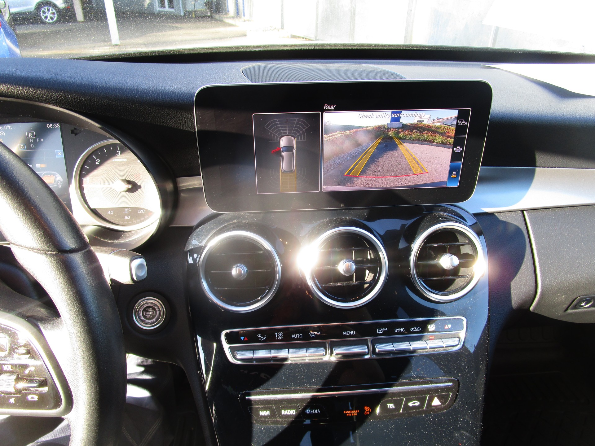 MERCEDES-BENZ C 200 BlueTEC AMG Line-image-11