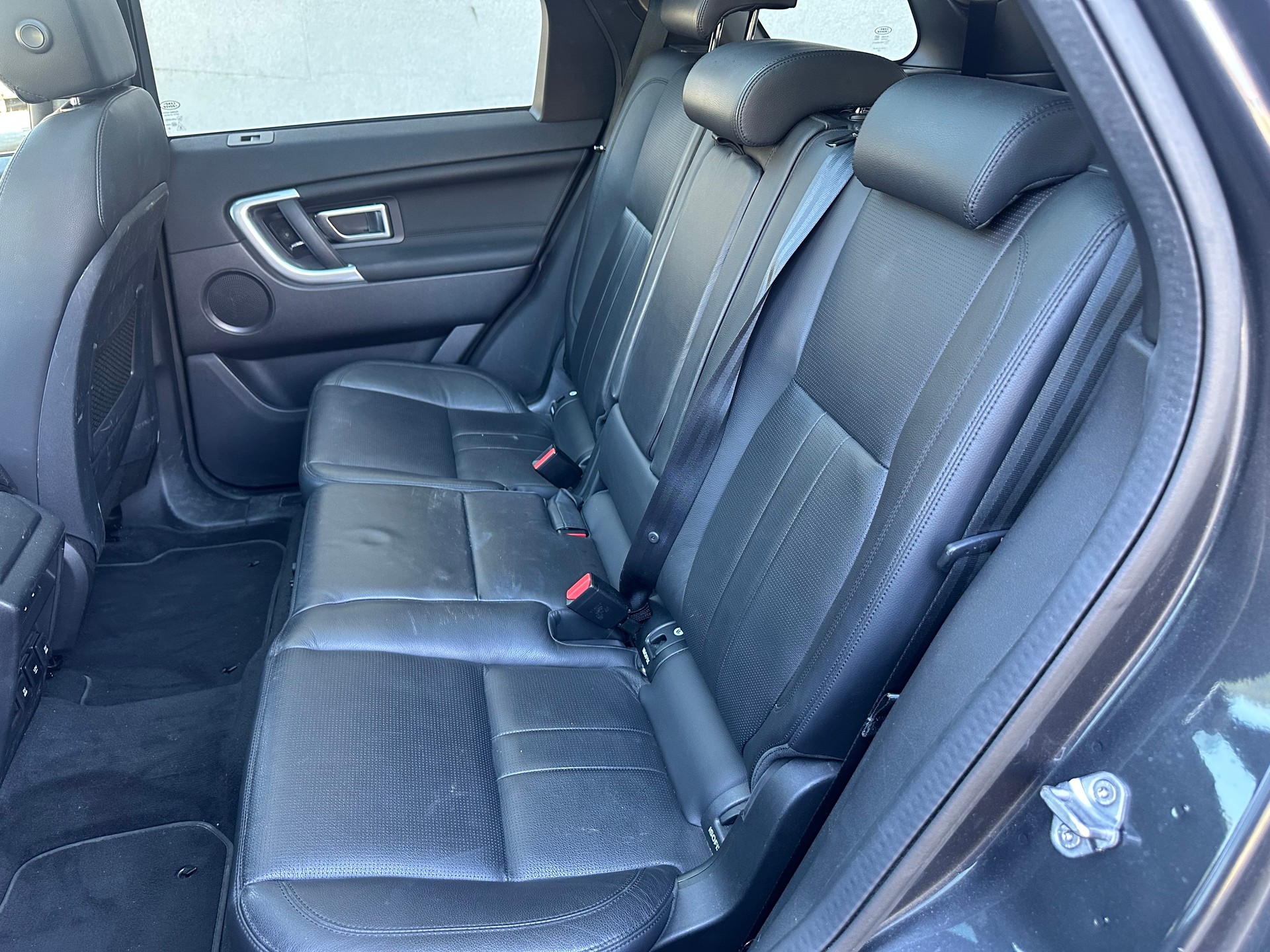 LAND ROVER Discovery Sport 2.0 Si4 HSE AT9-image-6
