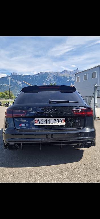 AUDI RS6-image-3