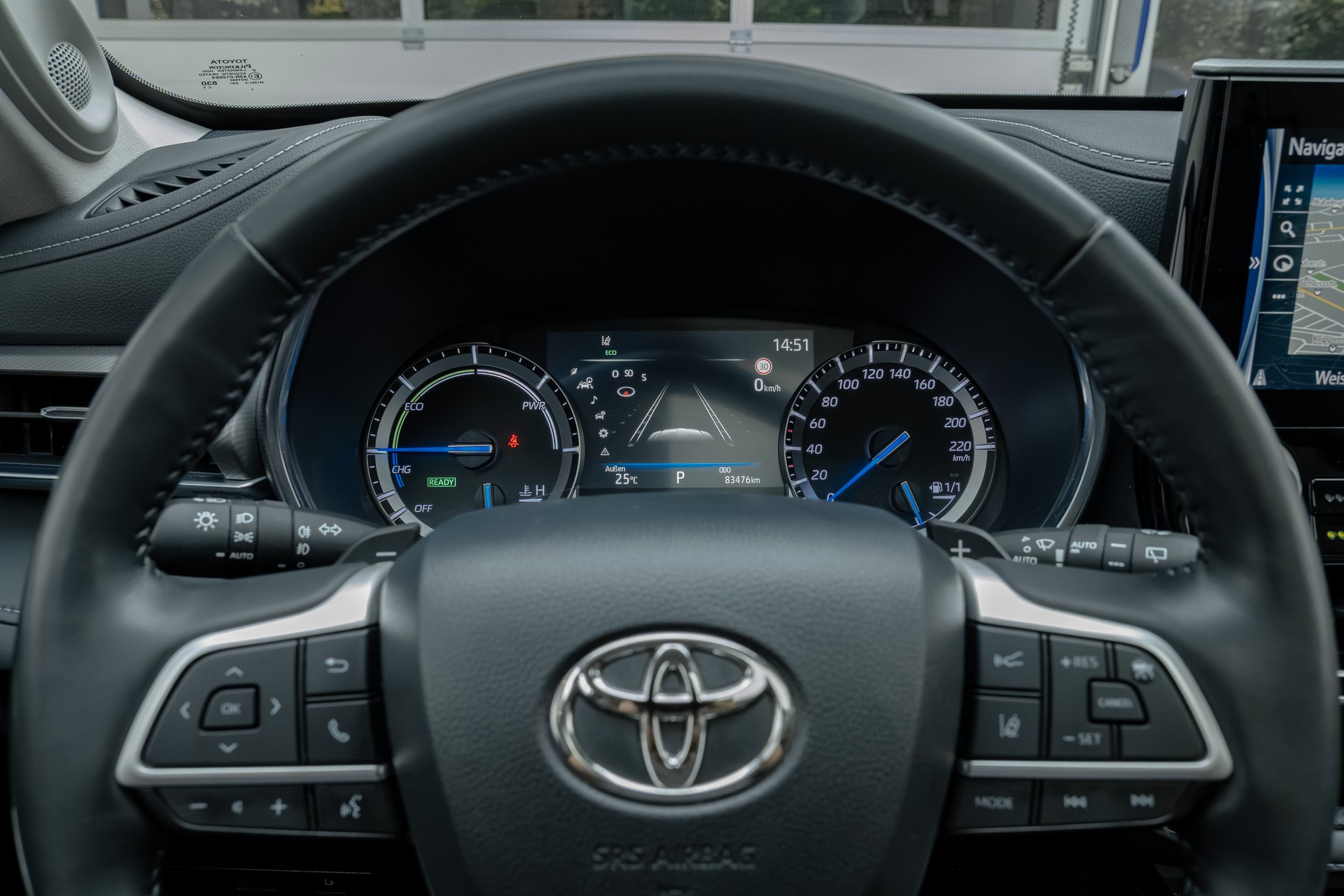 TOYOTA Highlander 2.5 HSD Premium e-CVT-image-12