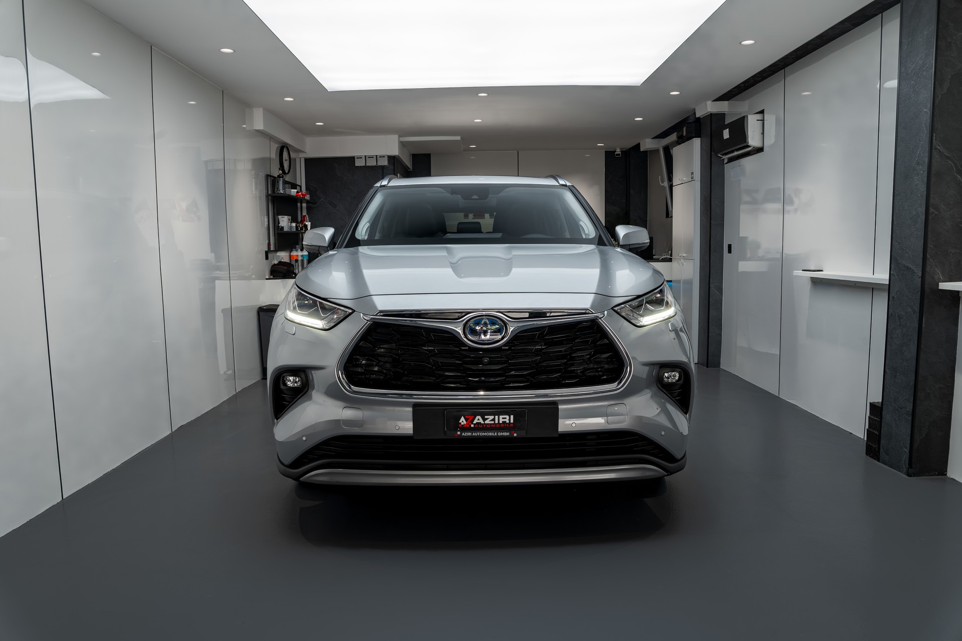 TOYOTA Highlander 2.5 HSD Premium e-CVT-image-1