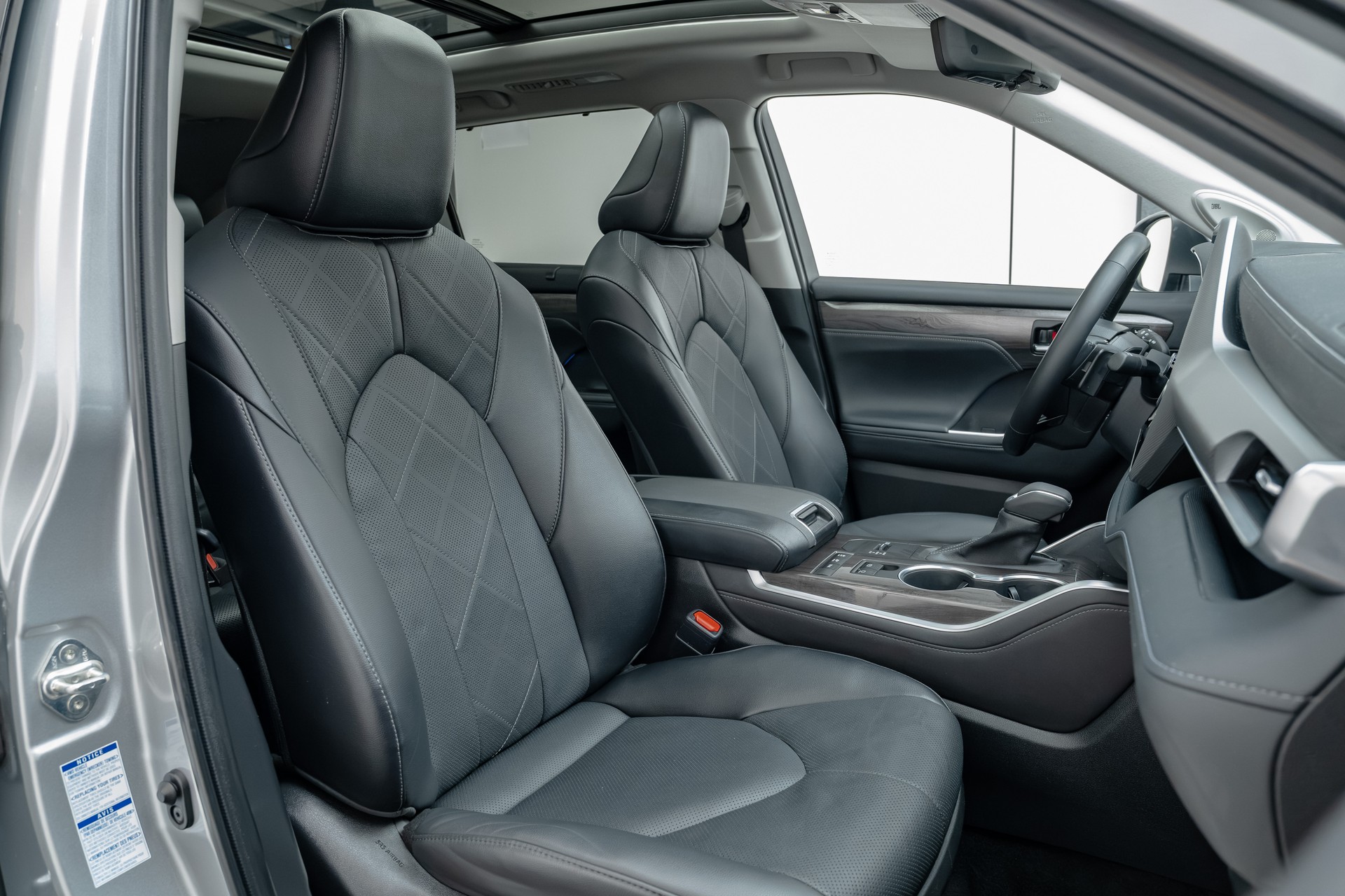 TOYOTA Highlander 2.5 HSD Premium e-CVT-image-9