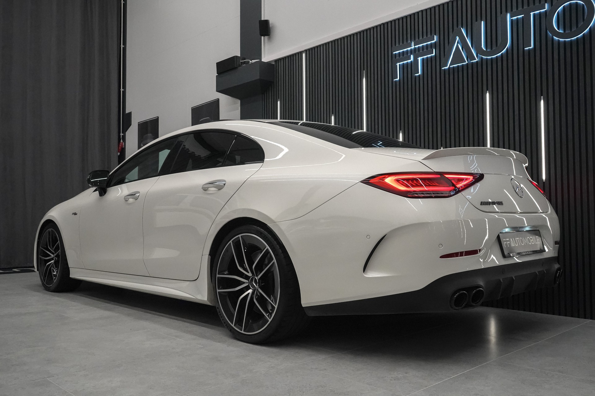 MERCEDES-BENZ CLS 53 AMG 4 Matic+ Edition1-image-9