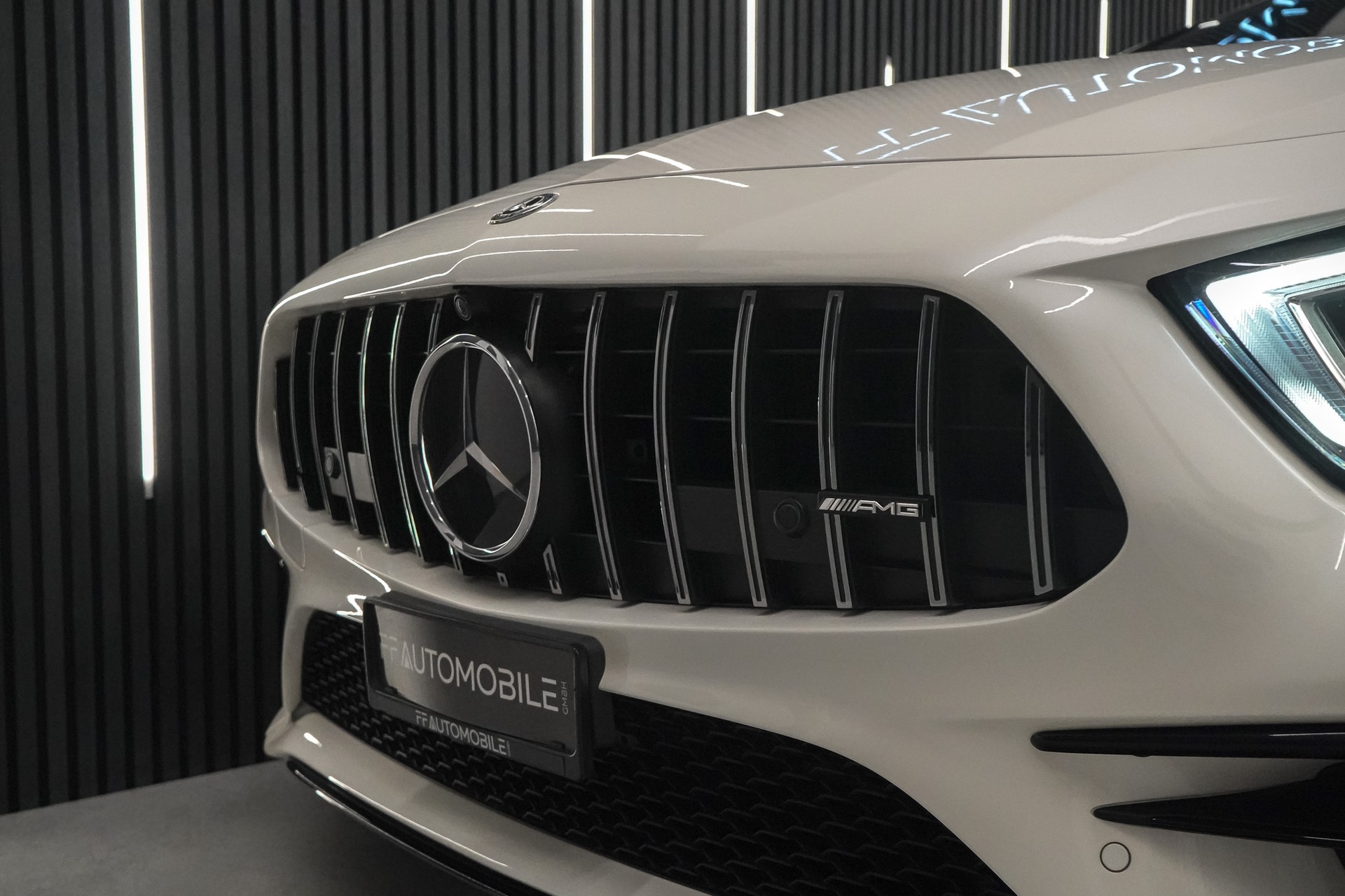 MERCEDES-BENZ CLS 53 AMG 4 Matic+ Edition1-image-4