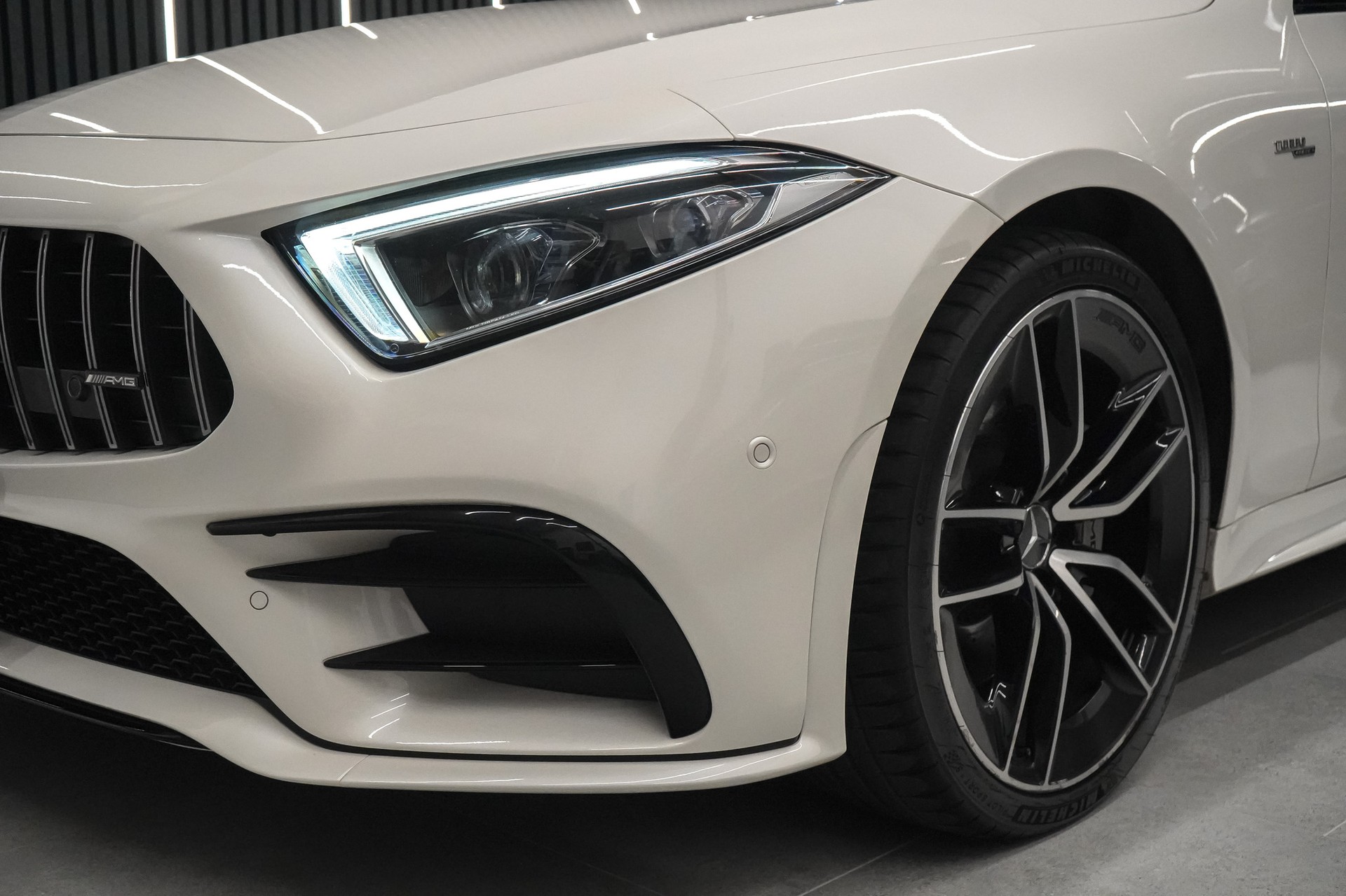 MERCEDES-BENZ CLS 53 AMG 4 Matic+ Edition1-image-5