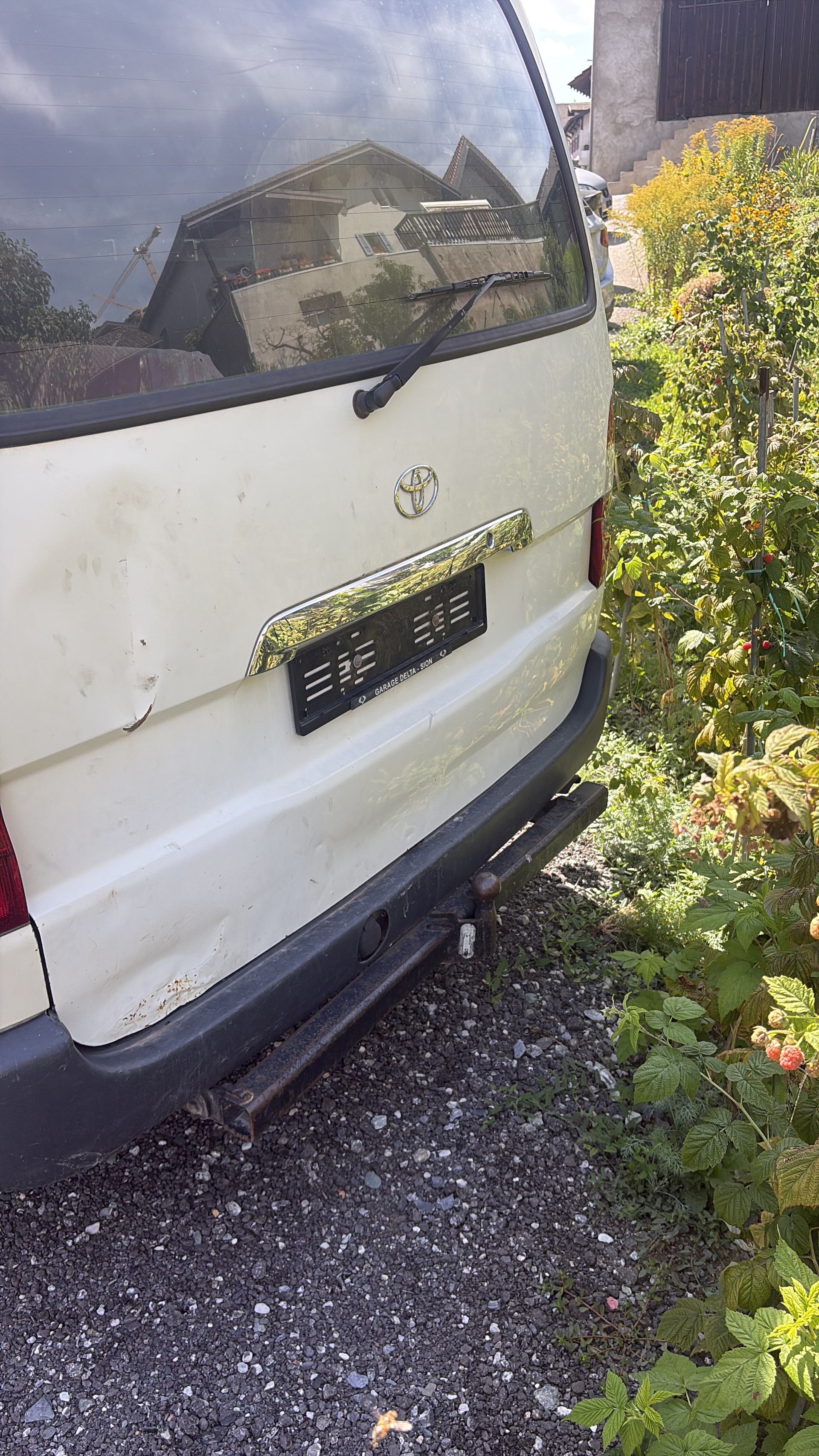 TOYOTA Hiace D-4D Kombi 4WD LWB-image-1