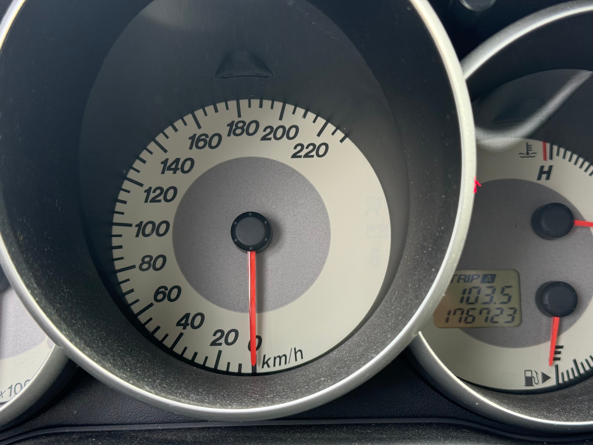 MAZDA 3 1.6 16V Confort-image-4