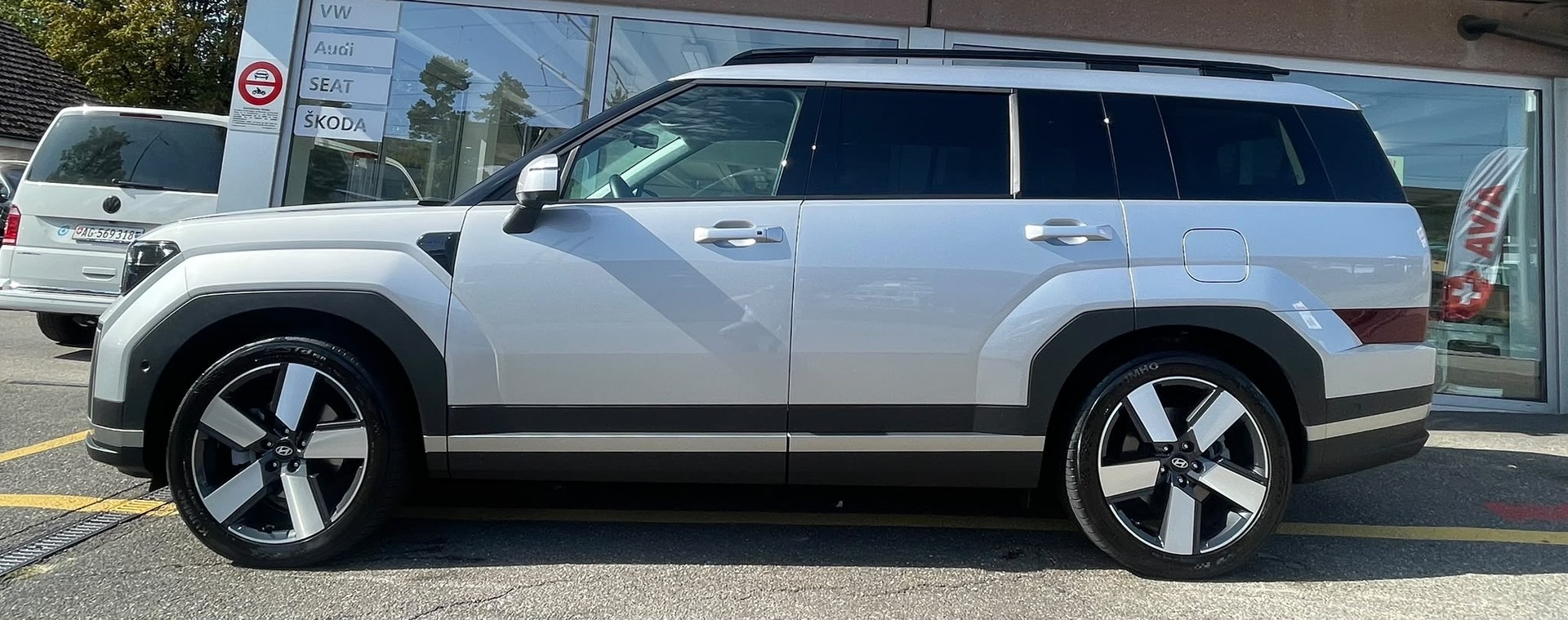 HYUNDAI Santa Fe 1.6 T-GDi PHEV Teuerste Version Vertex 4WD Automatic 7-Sitzer mit Werksgarantie-image-0