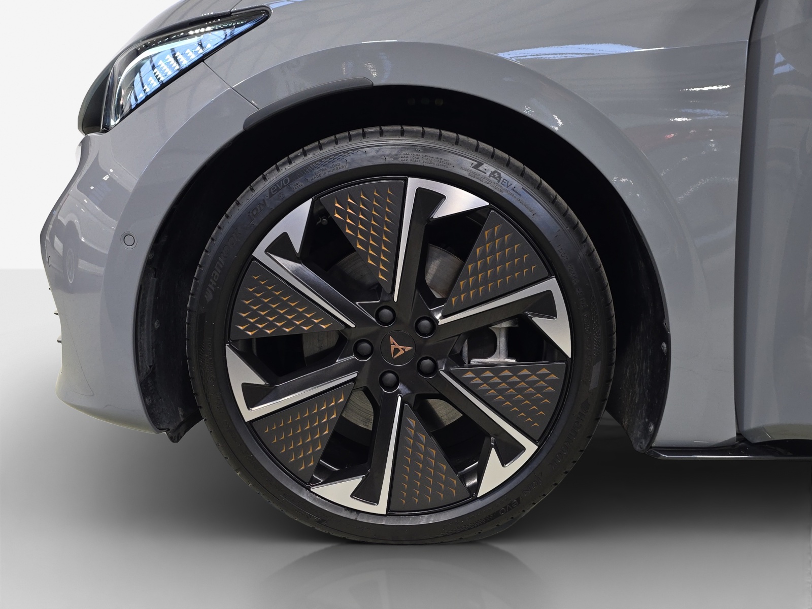 CUPRA Born 79 kWh e-Boost-image-15