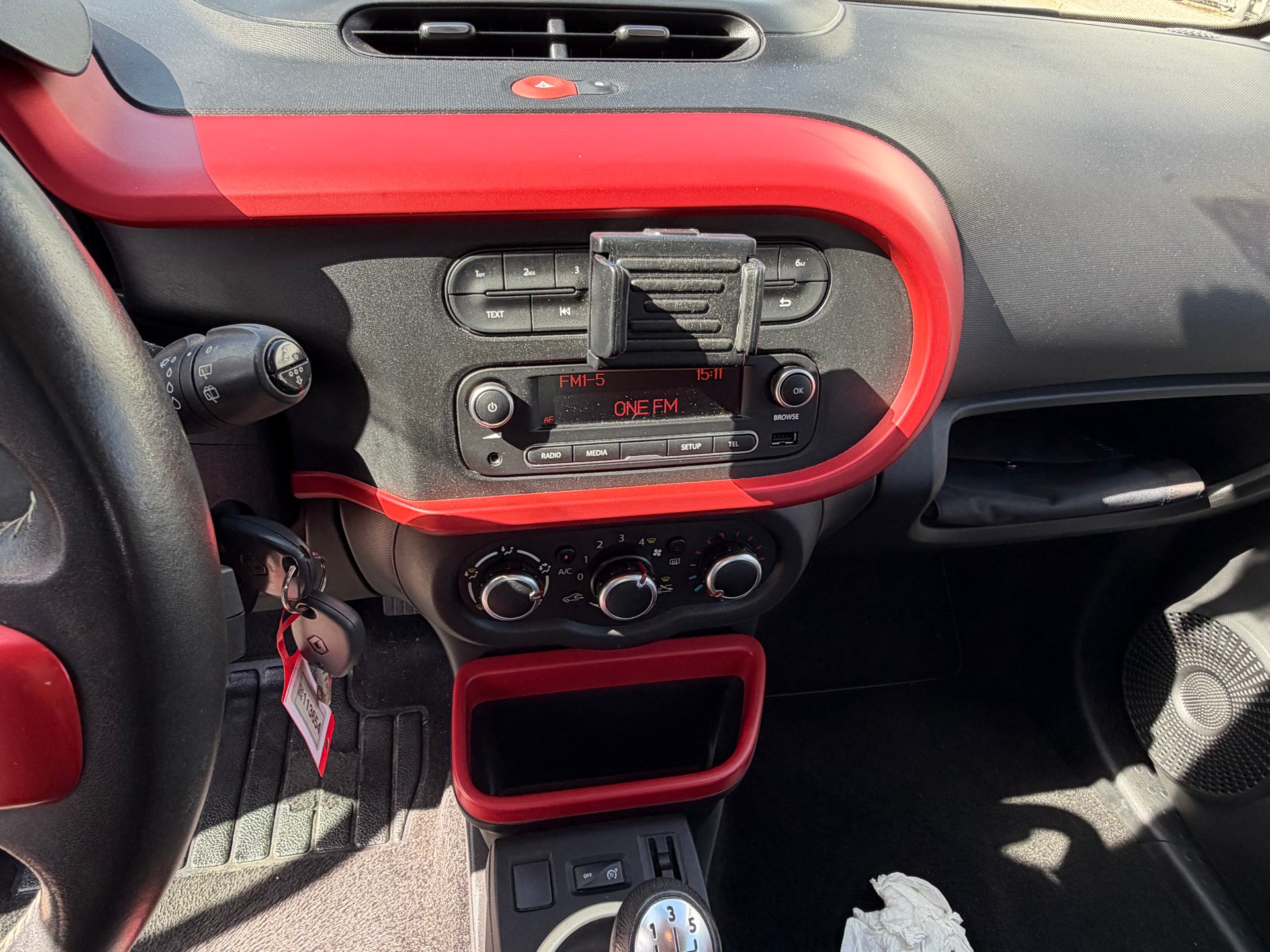 RENAULT Twingo 1.0 Life-image-8