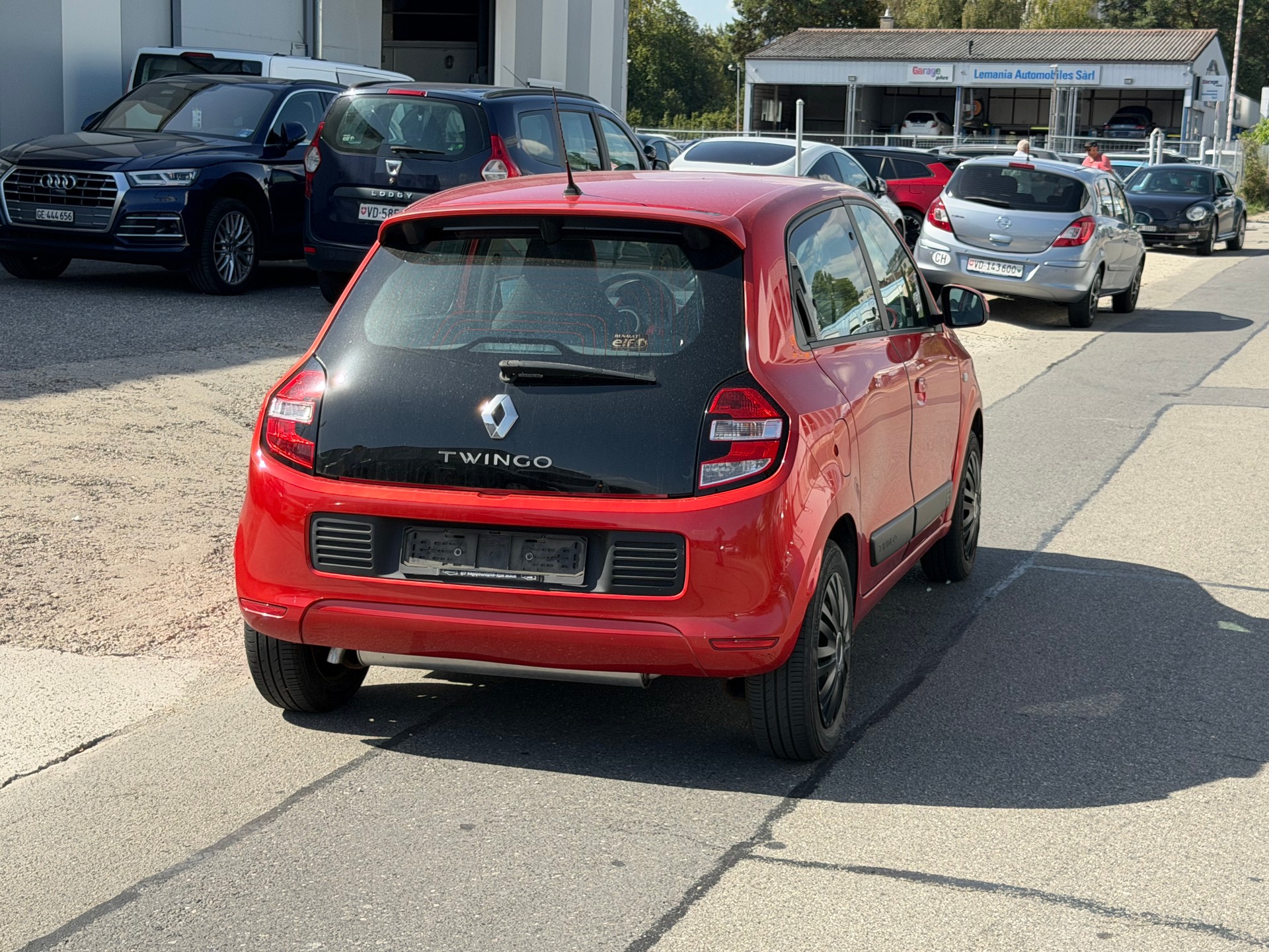RENAULT Twingo 1.0 Life-image-1