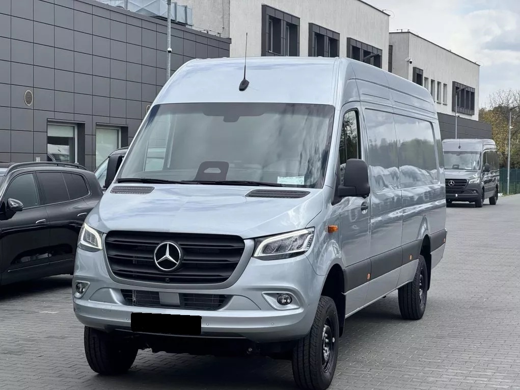 MERCEDES-BENZ Sprinter 319 CDI Lang 9G-TRONIC 4x4-image-0