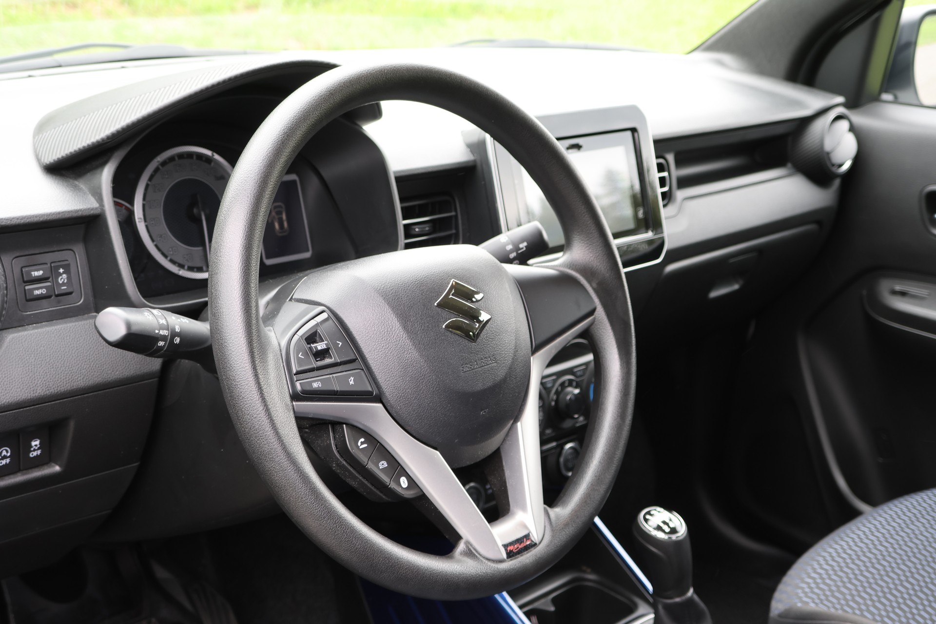 SUZUKI Ignis 1.2i Piz Sulai Hybrid 4x4-image-4