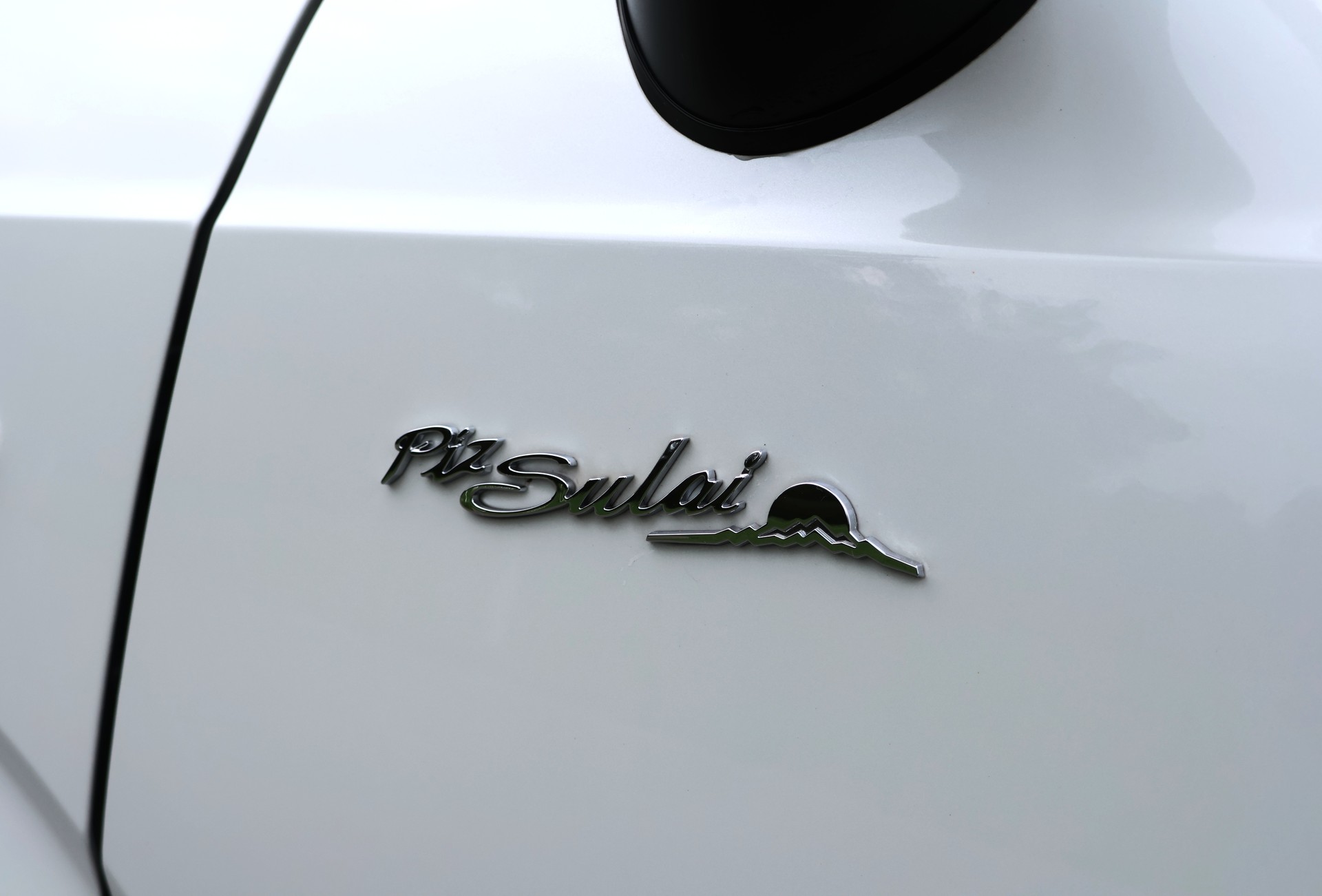 SUZUKI Ignis 1.2i Piz Sulai Hybrid 4x4-image-13