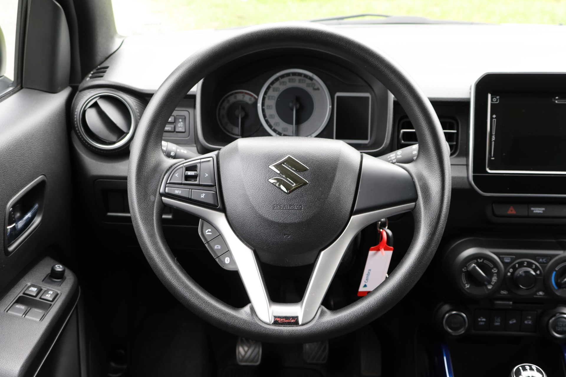 SUZUKI Ignis 1.2i Piz Sulai Hybrid 4x4-image-5