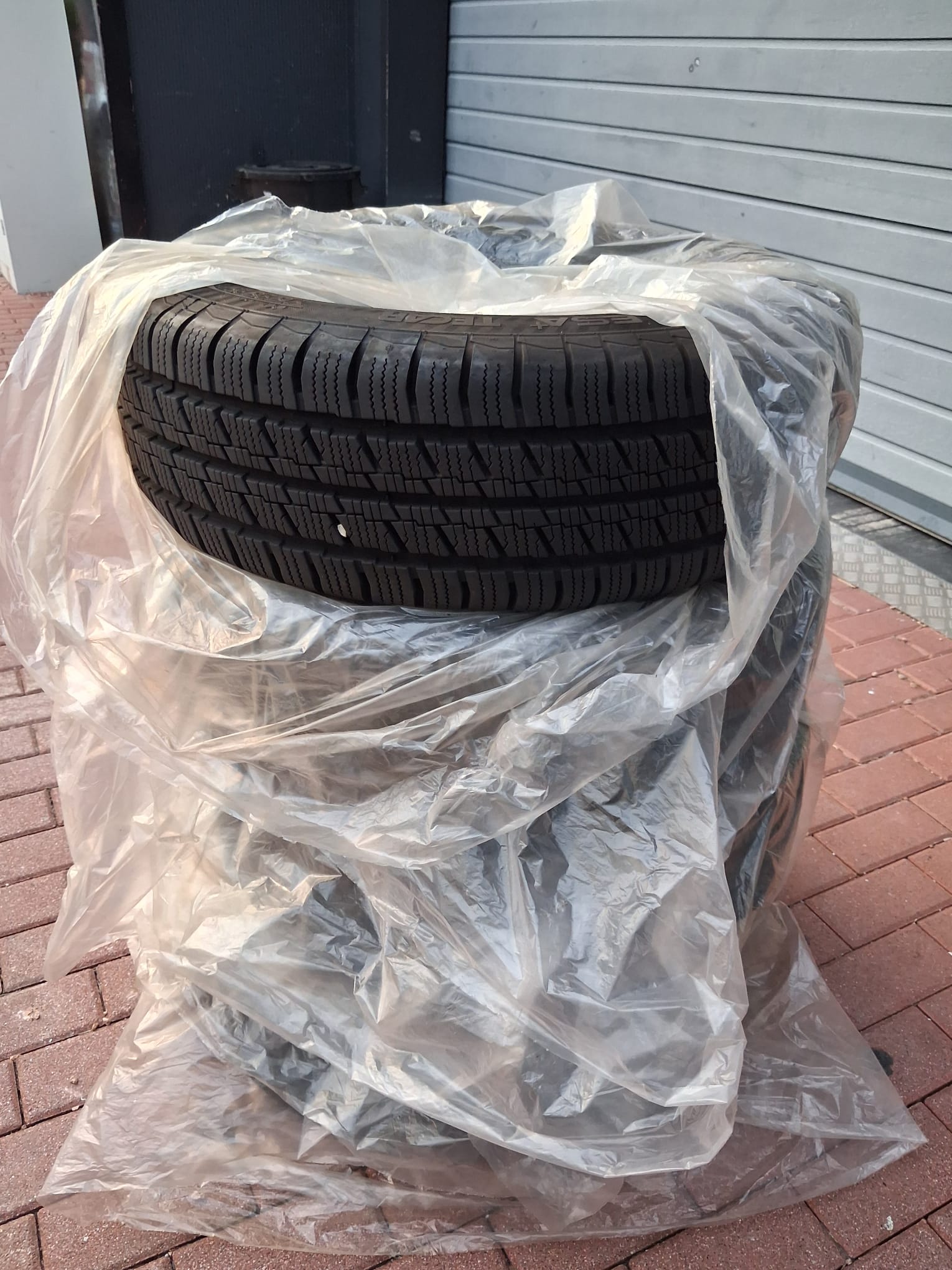 VW T6.1 2.0 TDI 9 posti-image-15