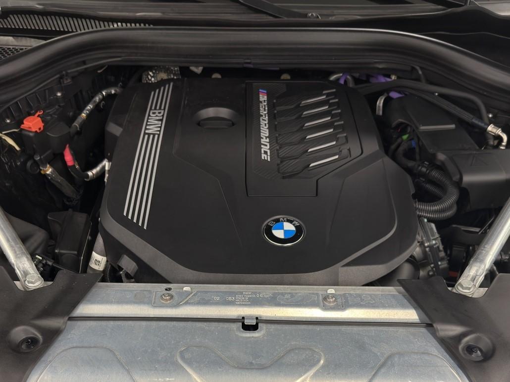 BMW X4 M40i-image-23