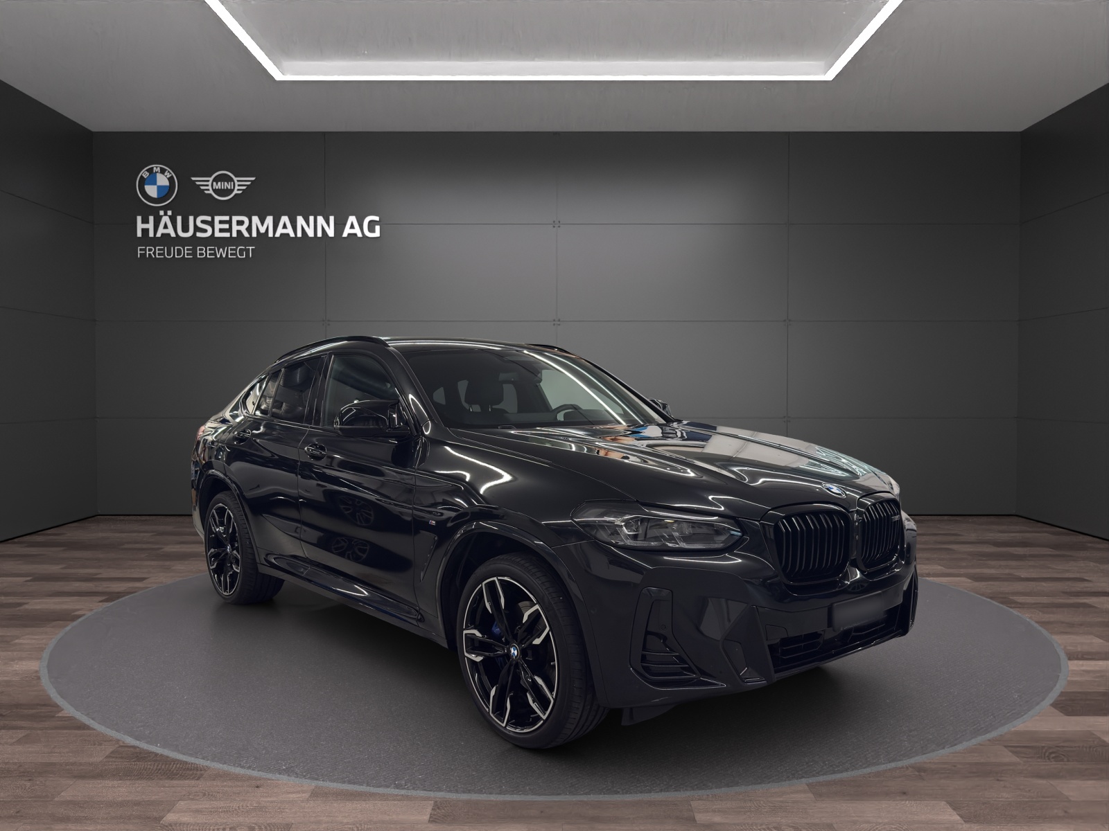 BMW X4 M40i-image-2