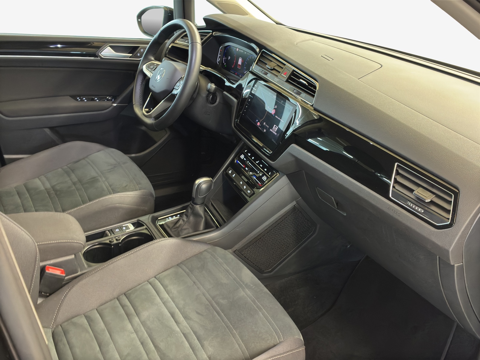 VW Touran 1.5 TSI EVO Highline DSG-image-13
