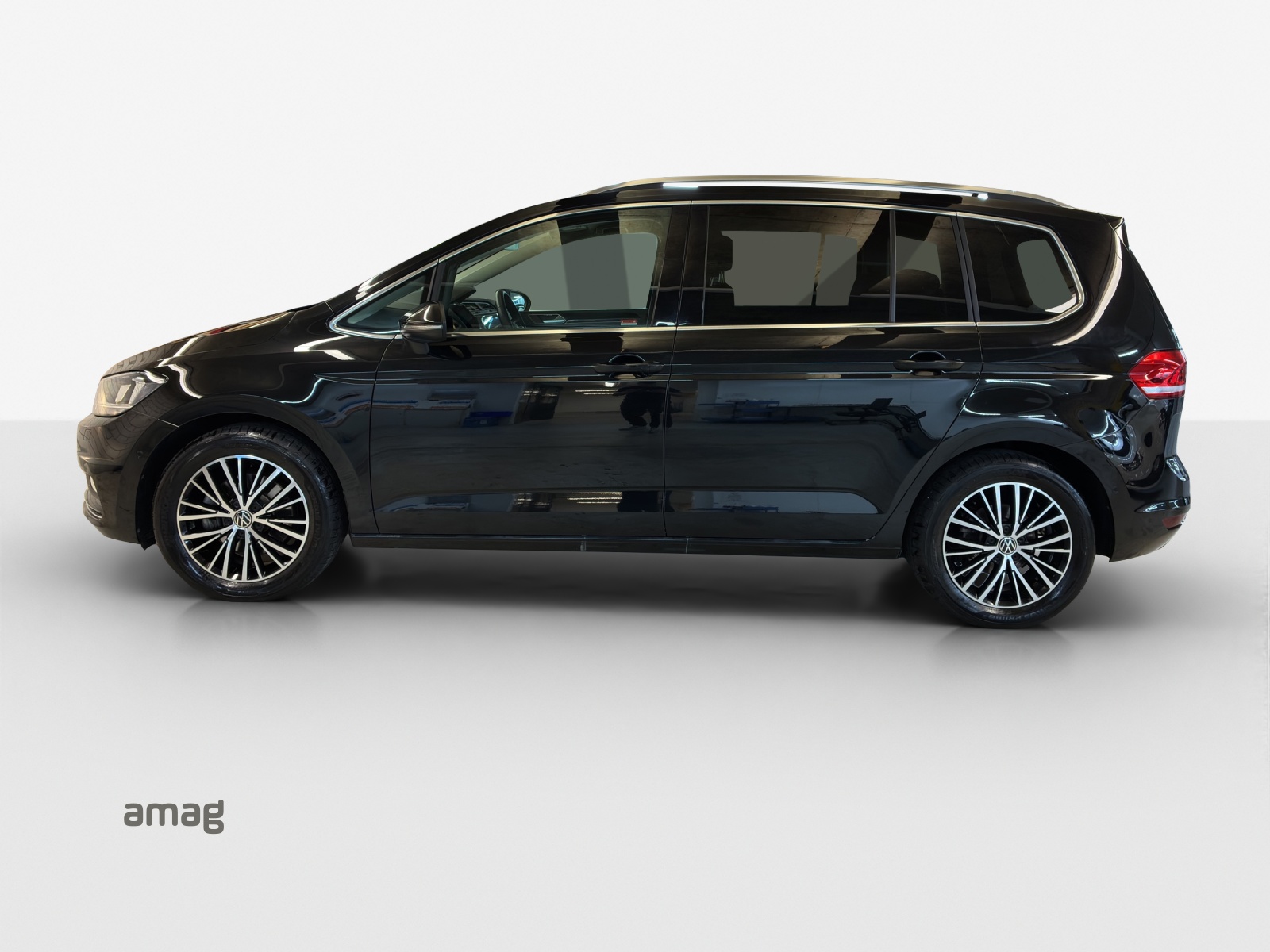 VW Touran 1.5 TSI EVO Highline DSG-image-1