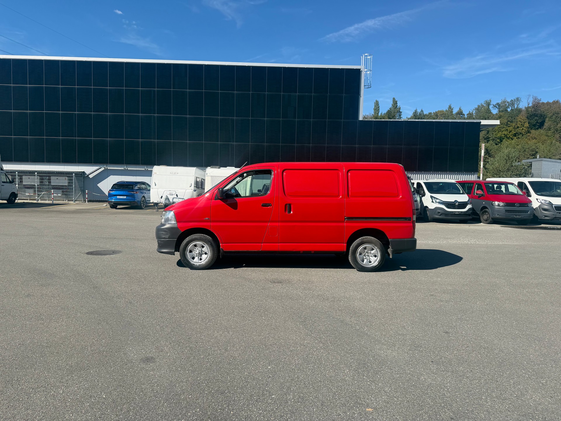 TOYOTA Hiace D-4D Kombi 4WD SWB-image-4
