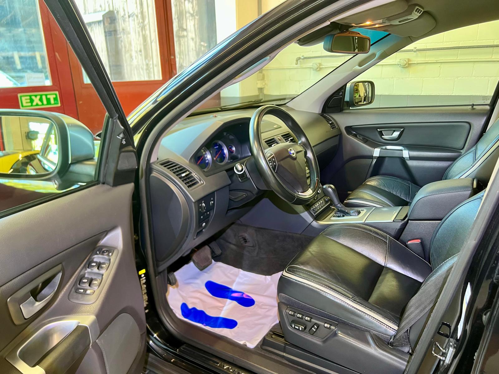 VOLVO XC90 D5 AWD R-Design Geartronic ✅-image-8