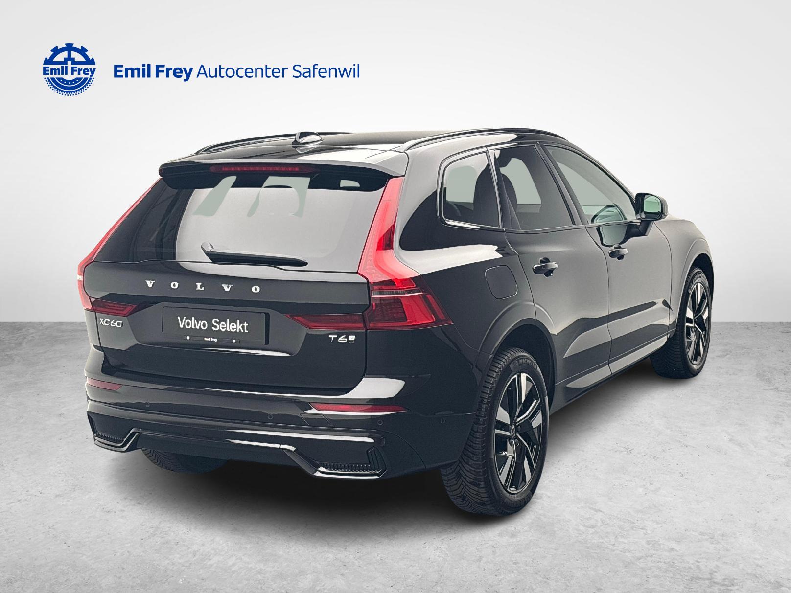 VOLVO XC60 2.0 T6 TE Plus Dark eAWD-image-4
